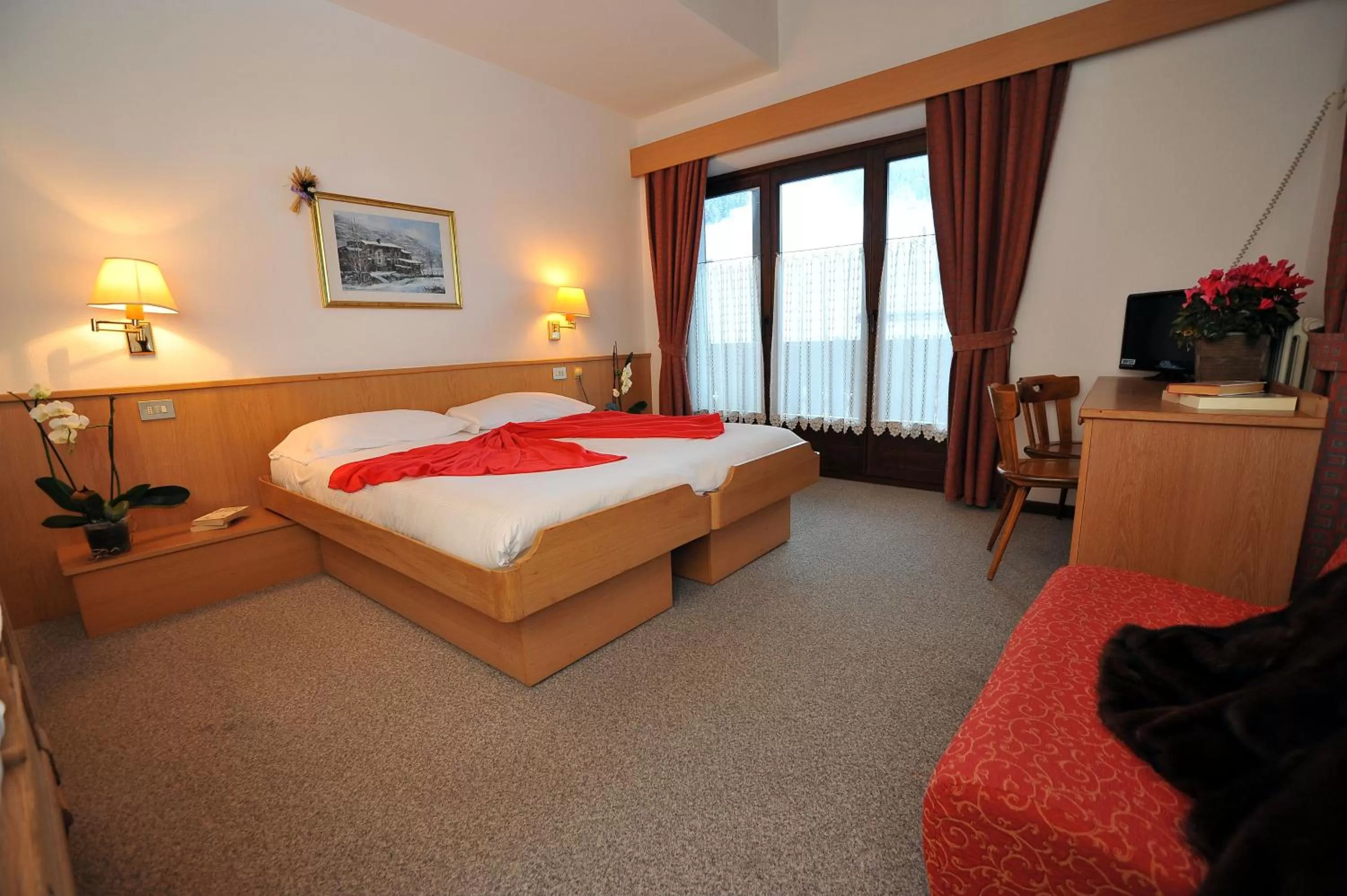 Photo of the whole room, Bed in Hotel Derby