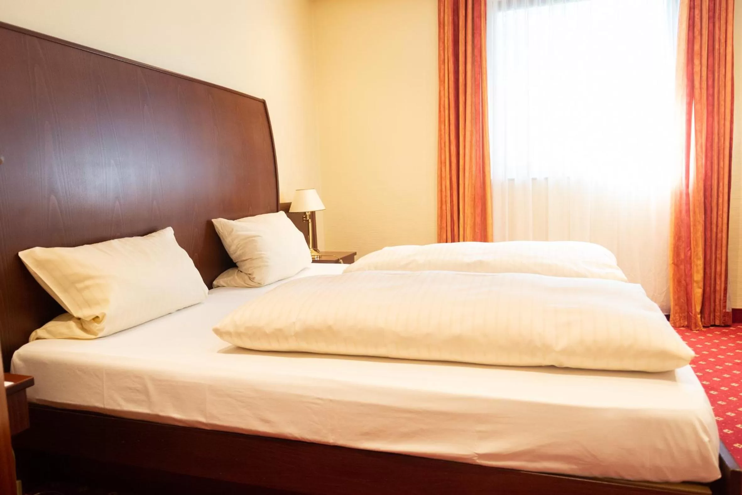 Bedroom in Hotel Haus am Zoo