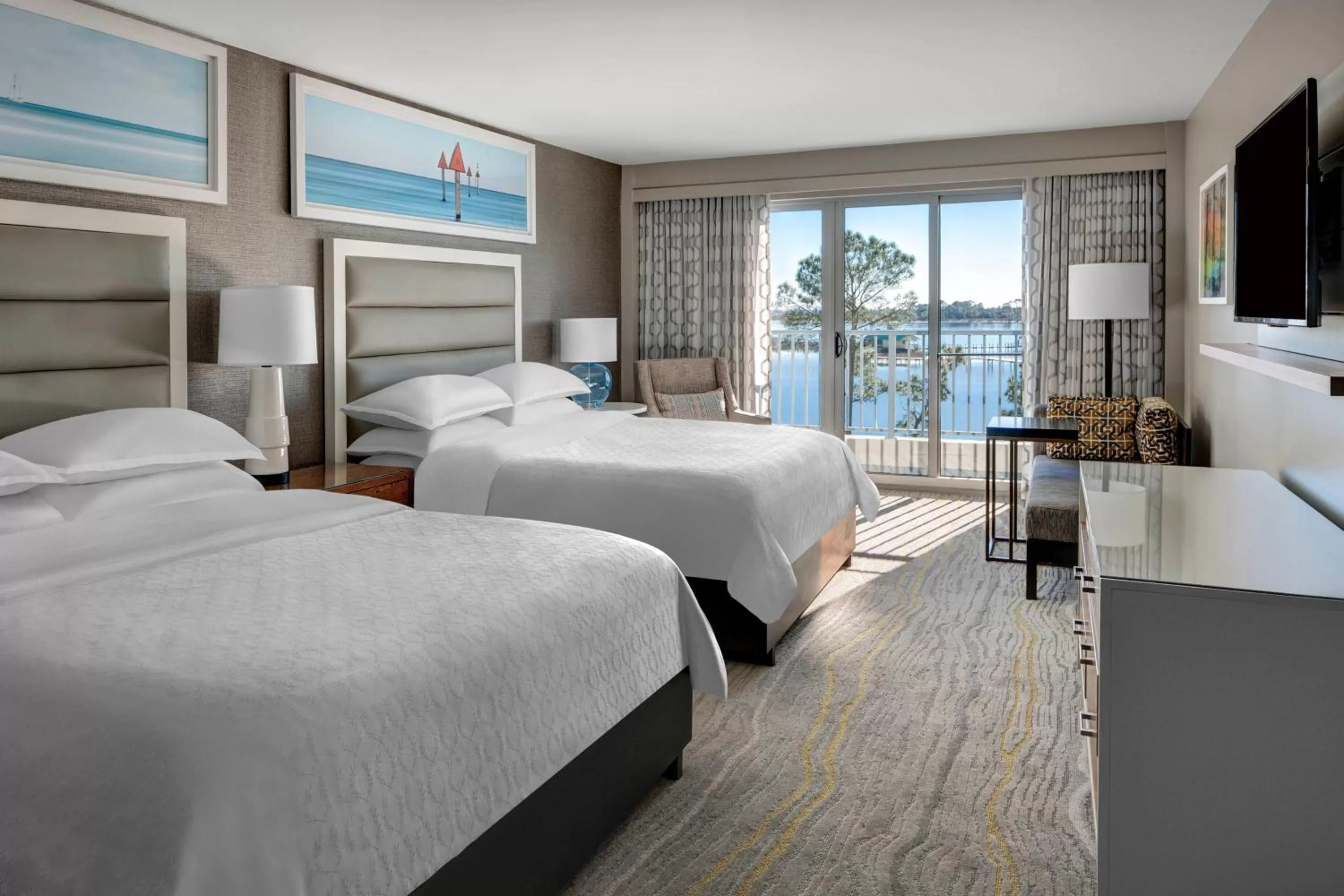 Bed in Bluegreen's Bayside Resort and Spa