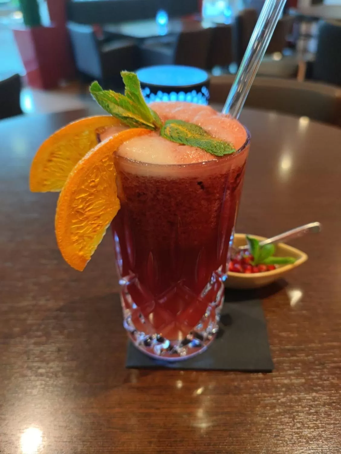 Lounge or bar in PhiLeRo Hotel Köln