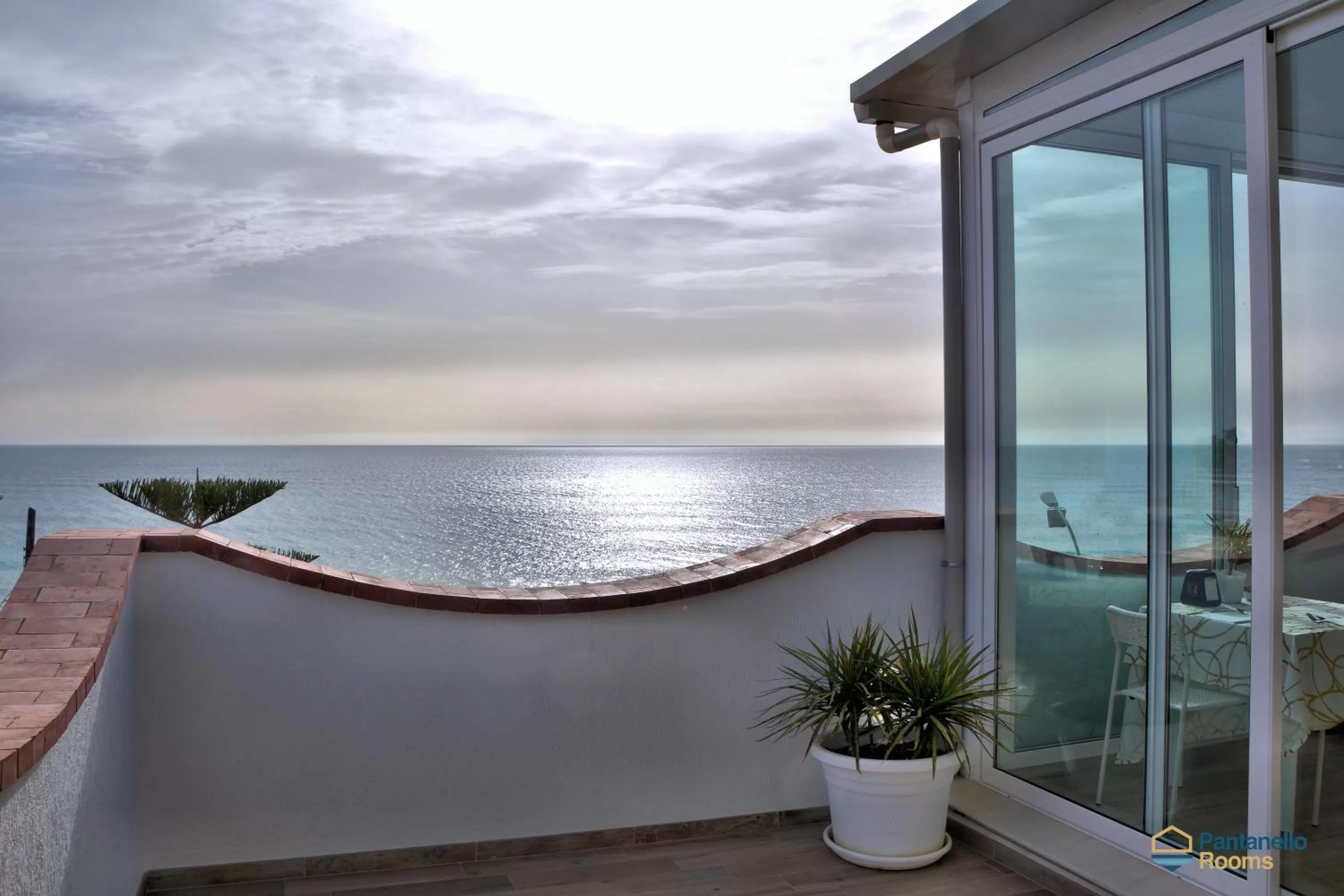 Restaurant/places to eat in Pantanello Rooms Avola