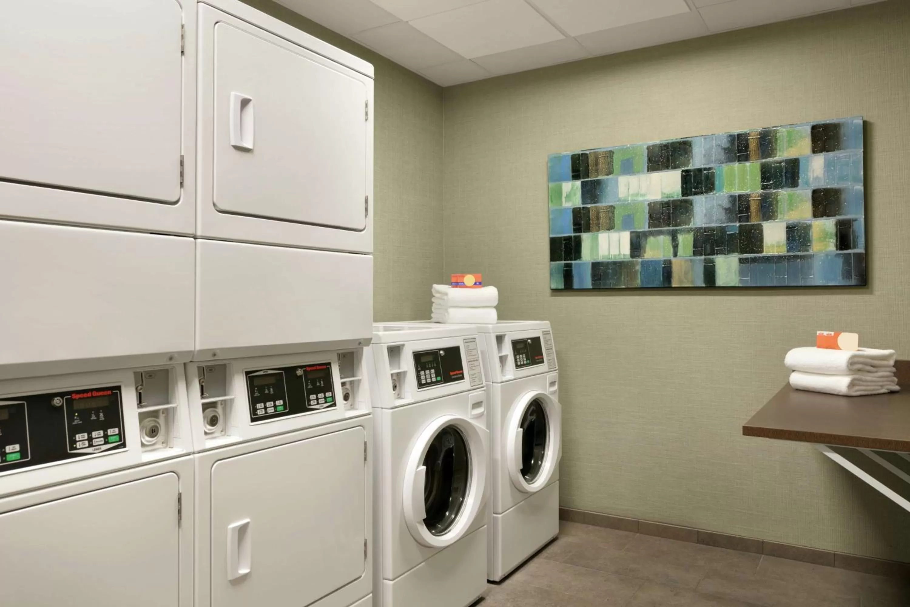 Property building in Homewood Suites By Hilton Hartford Manchester