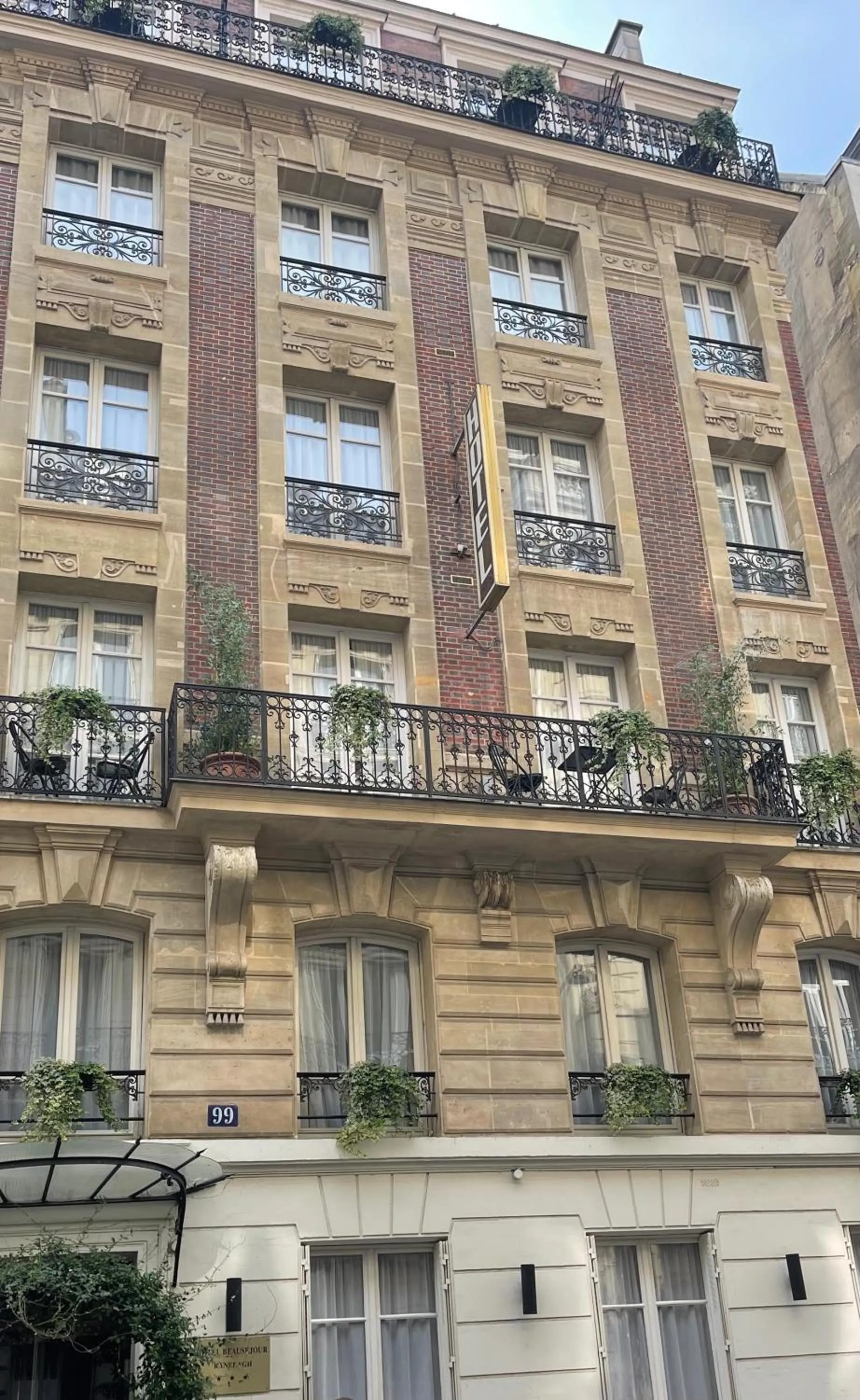 Property building in Beausejour Ranelagh