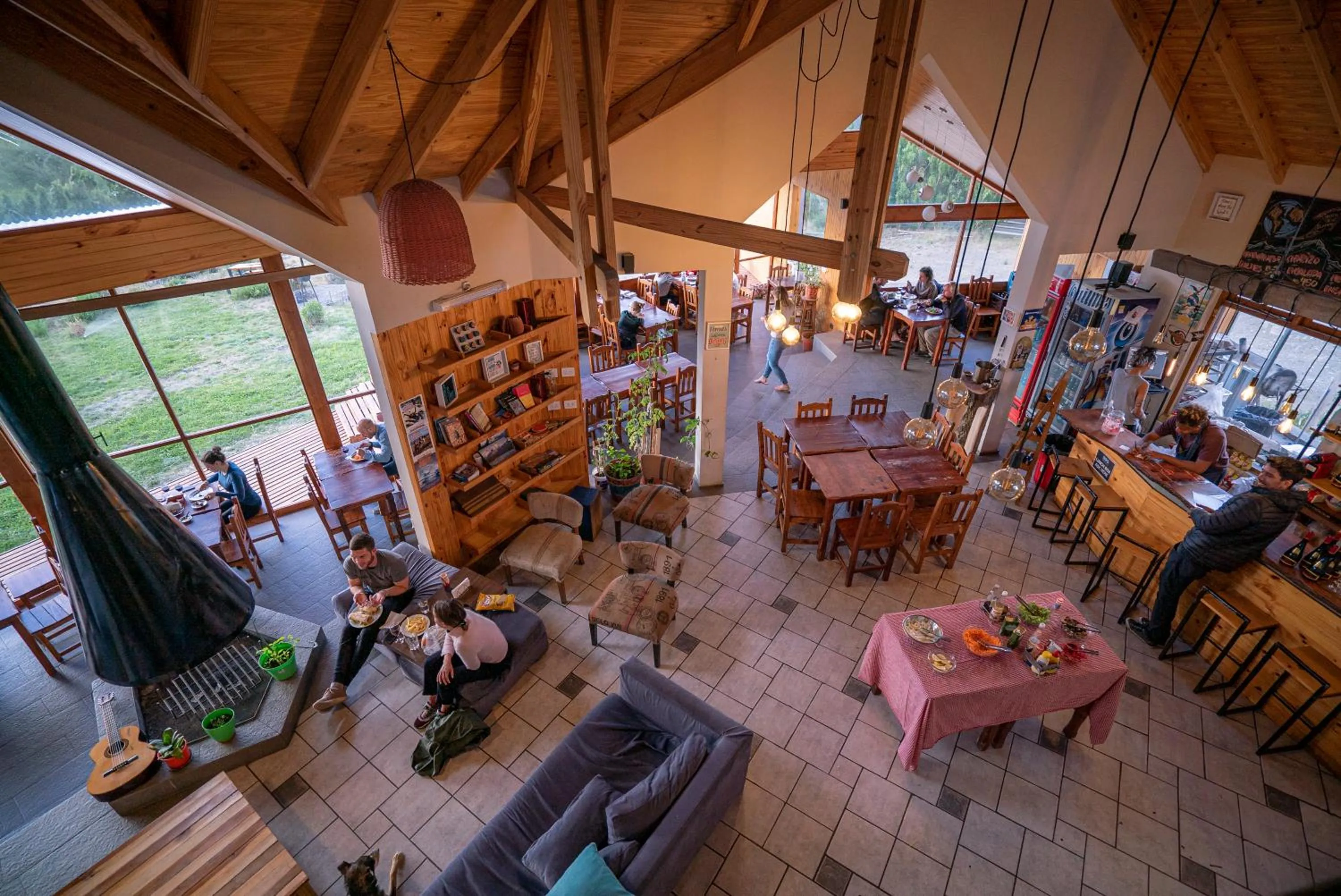 Lounge or bar in America Del Sur Calafate Hostel