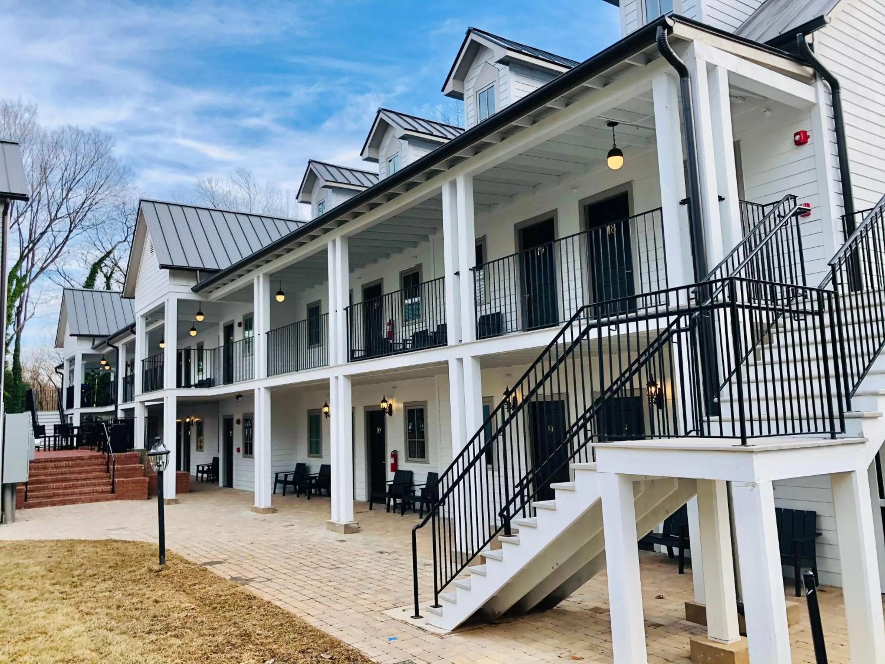 Property building in The Colonial Inn, an Ascend Collection Hotel