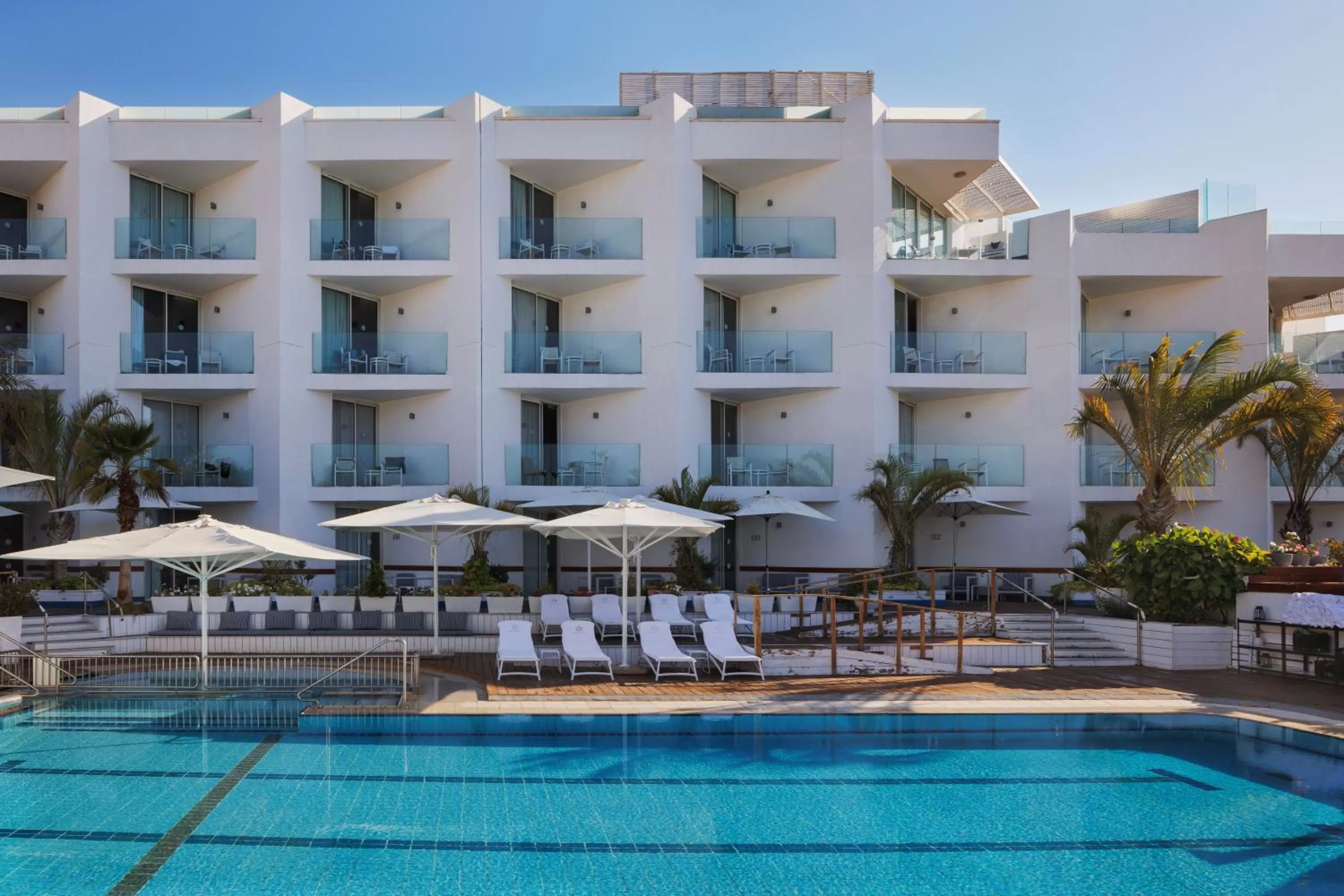 Swimming pool in Herbert Samuel The Reef Eilat