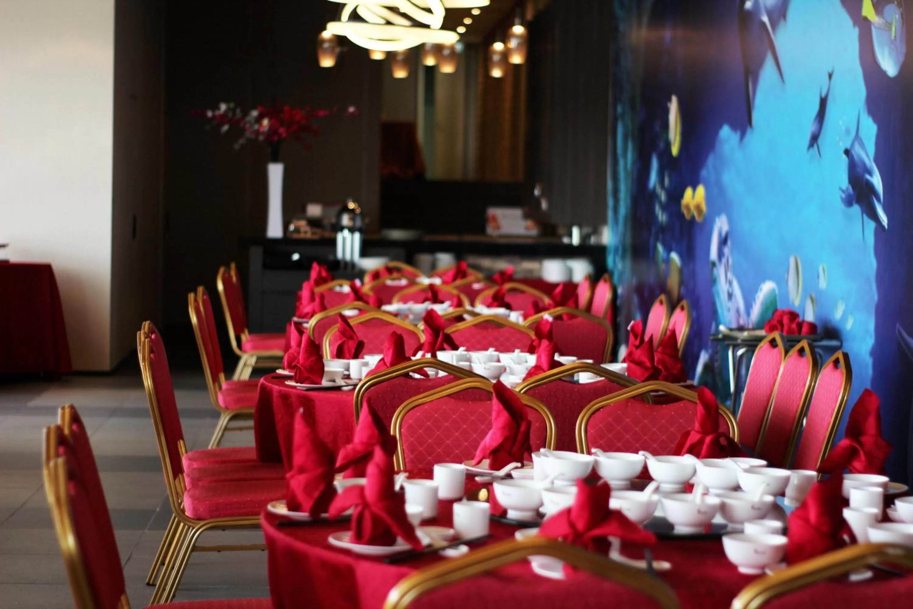 Restaurant/places to eat in UCSI Hotel Kuching