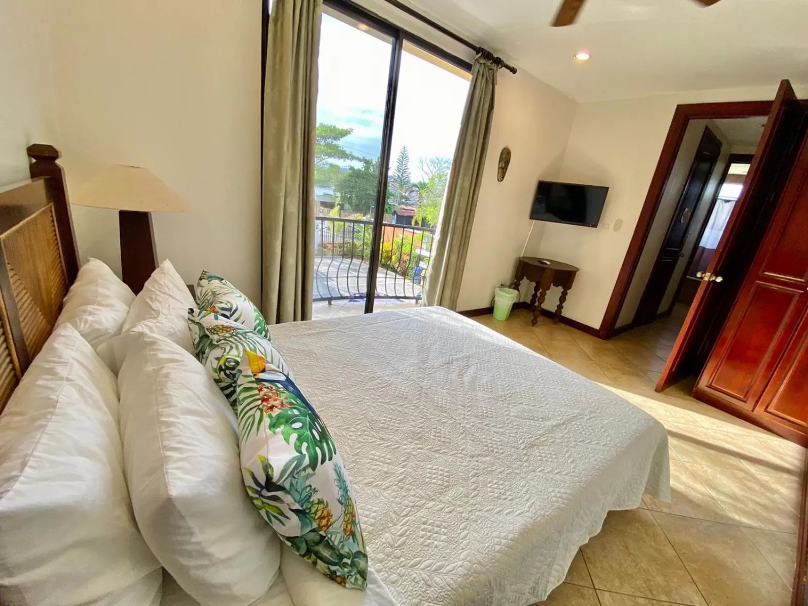 Bedroom, Bed in Monte Carlo Luxury Condominiums