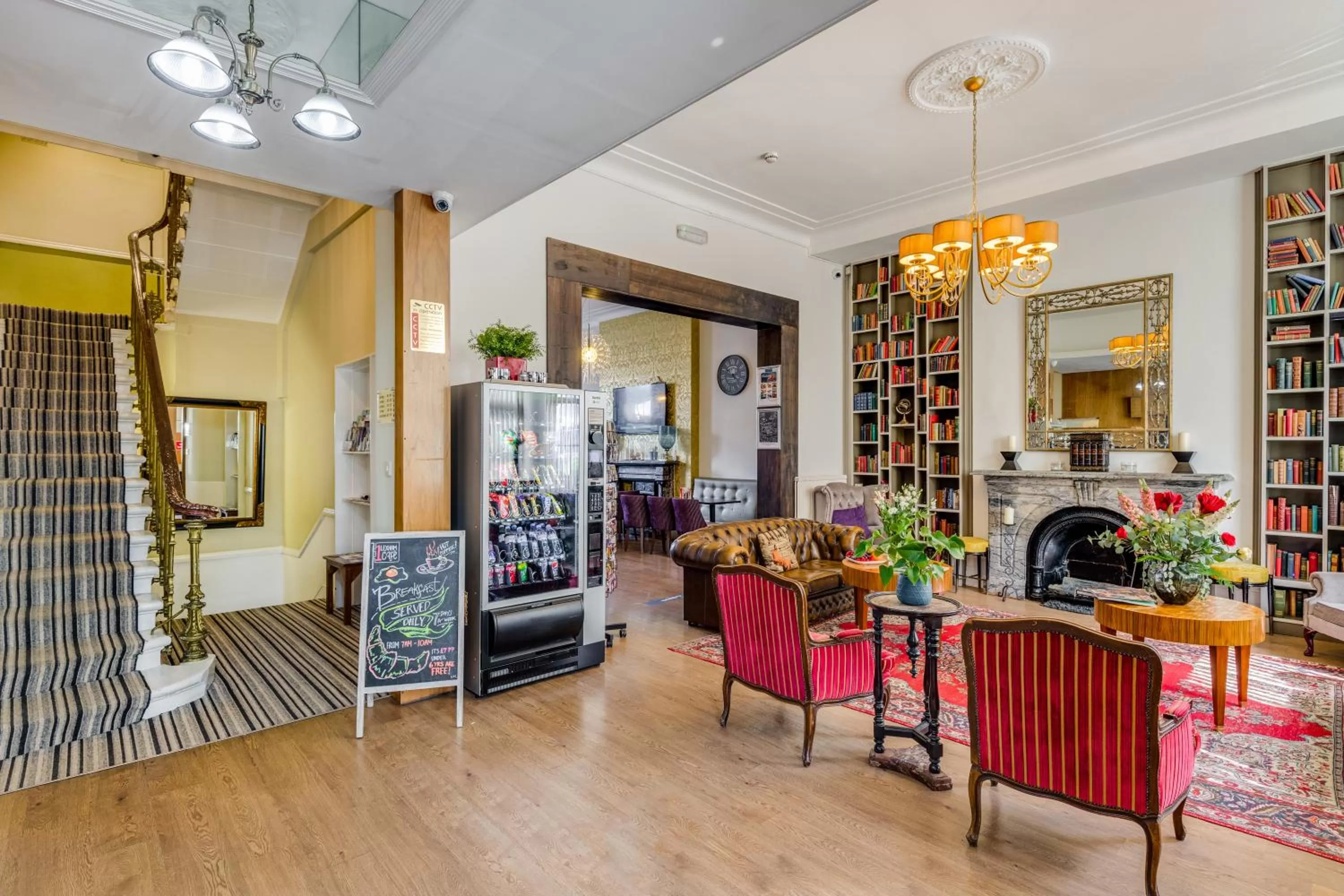 Seating area in 1 Lexham Gardens Hotel