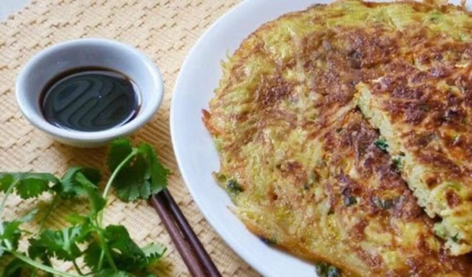 Food and drinks in Hoang Phuc resort