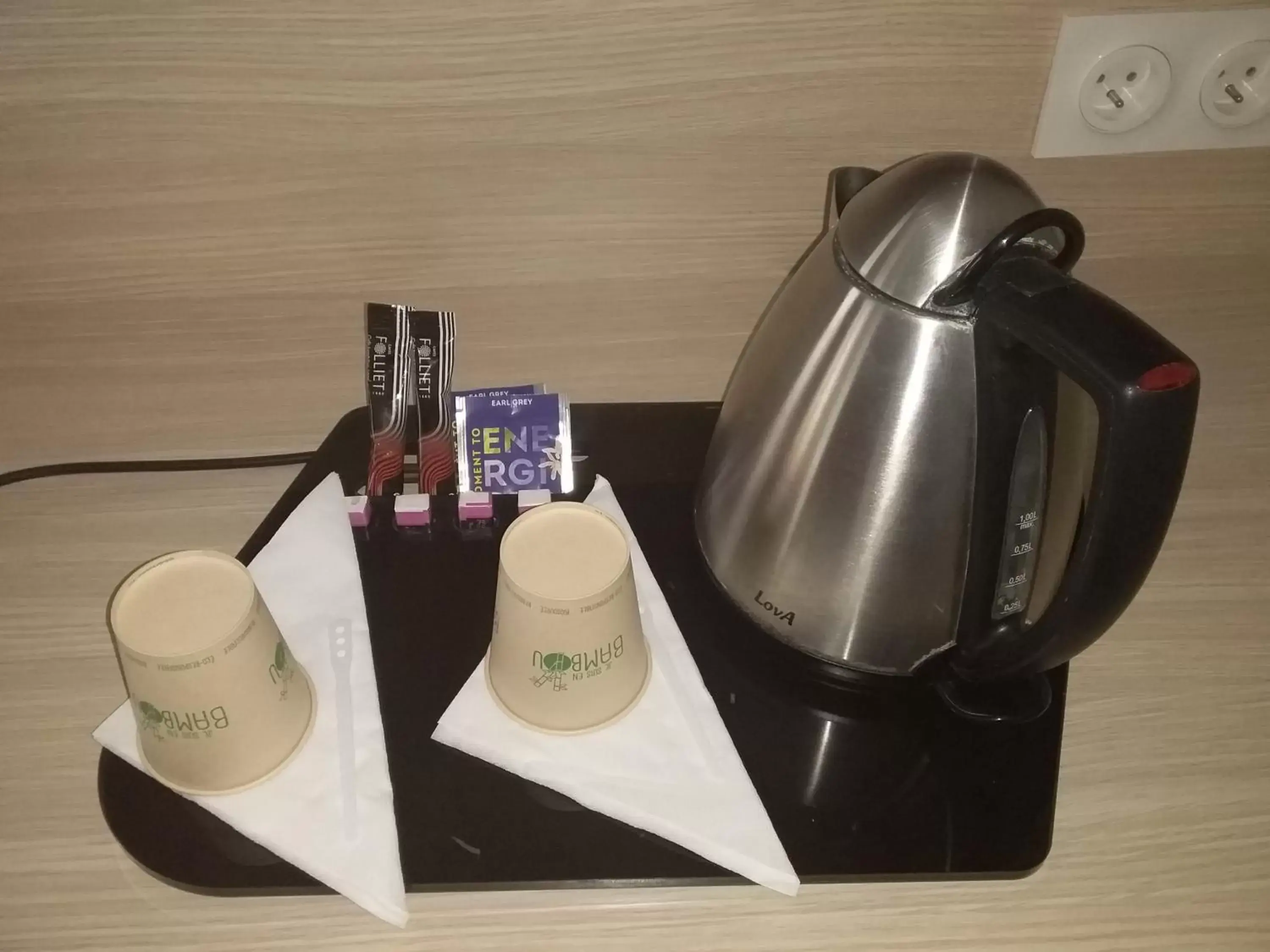 Standard Twin Room in Hotel EDEN- Metz Nord ex le Berlange Standard Twin Room in Hotel EDEN- Metz Nord ex le Berlange