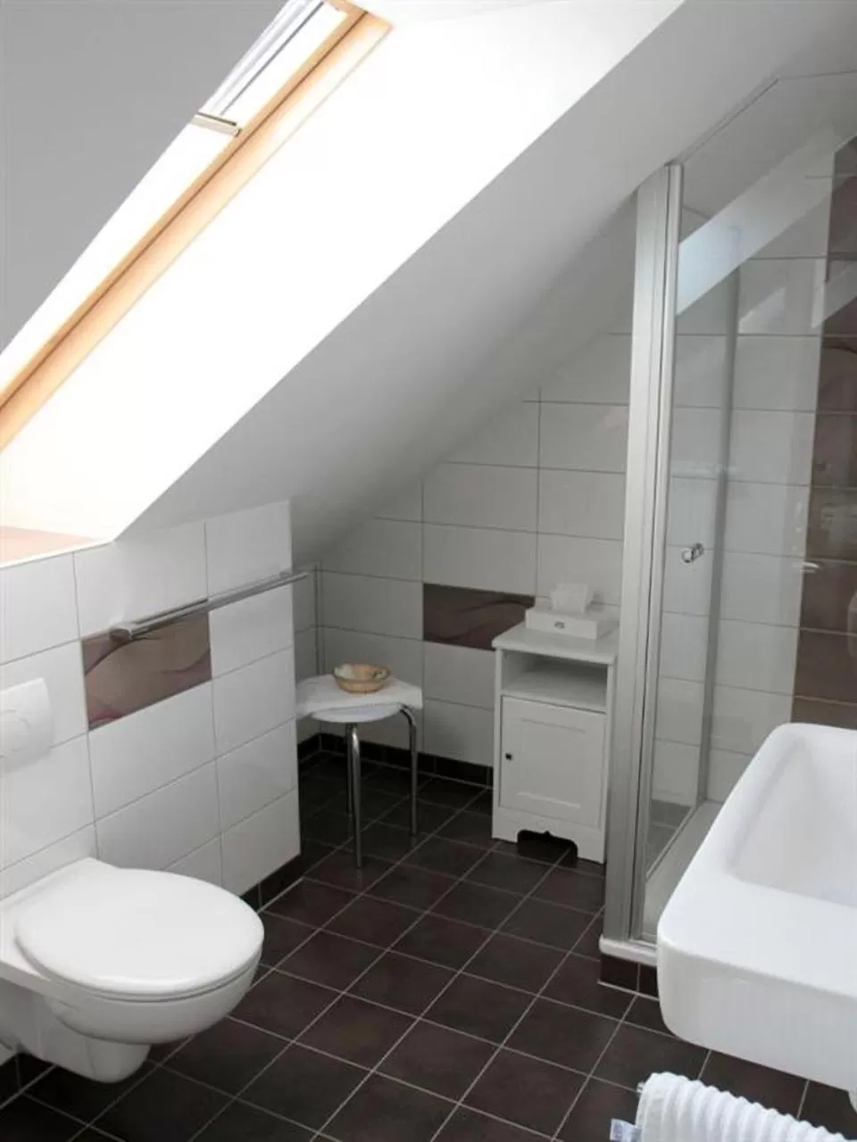 Bathroom, Bed in Zum Alten Hafen