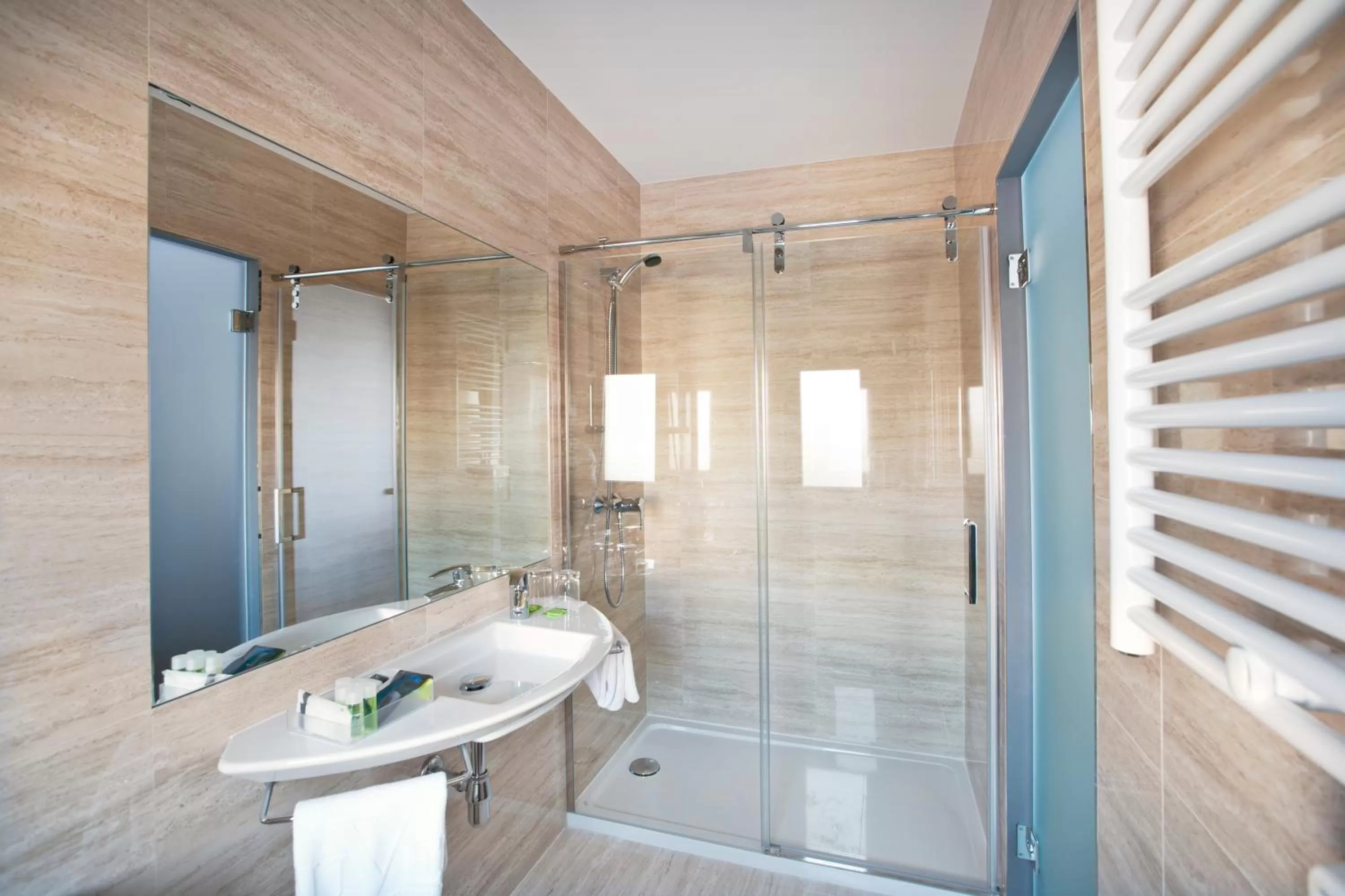 Bathroom in UVE Alcobendas