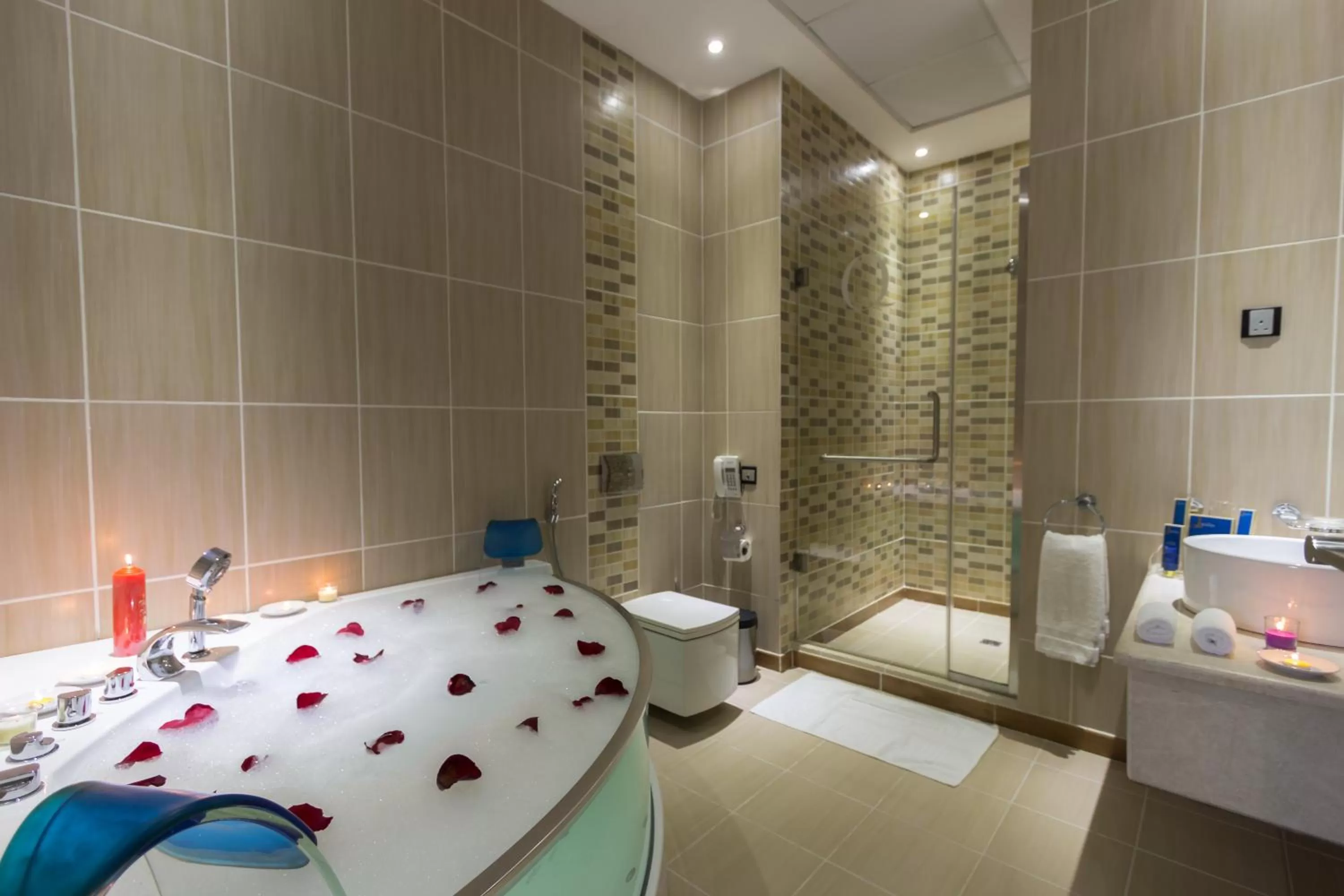 Bathroom in Q Suites Jeddah by EWA - Managed by HMH