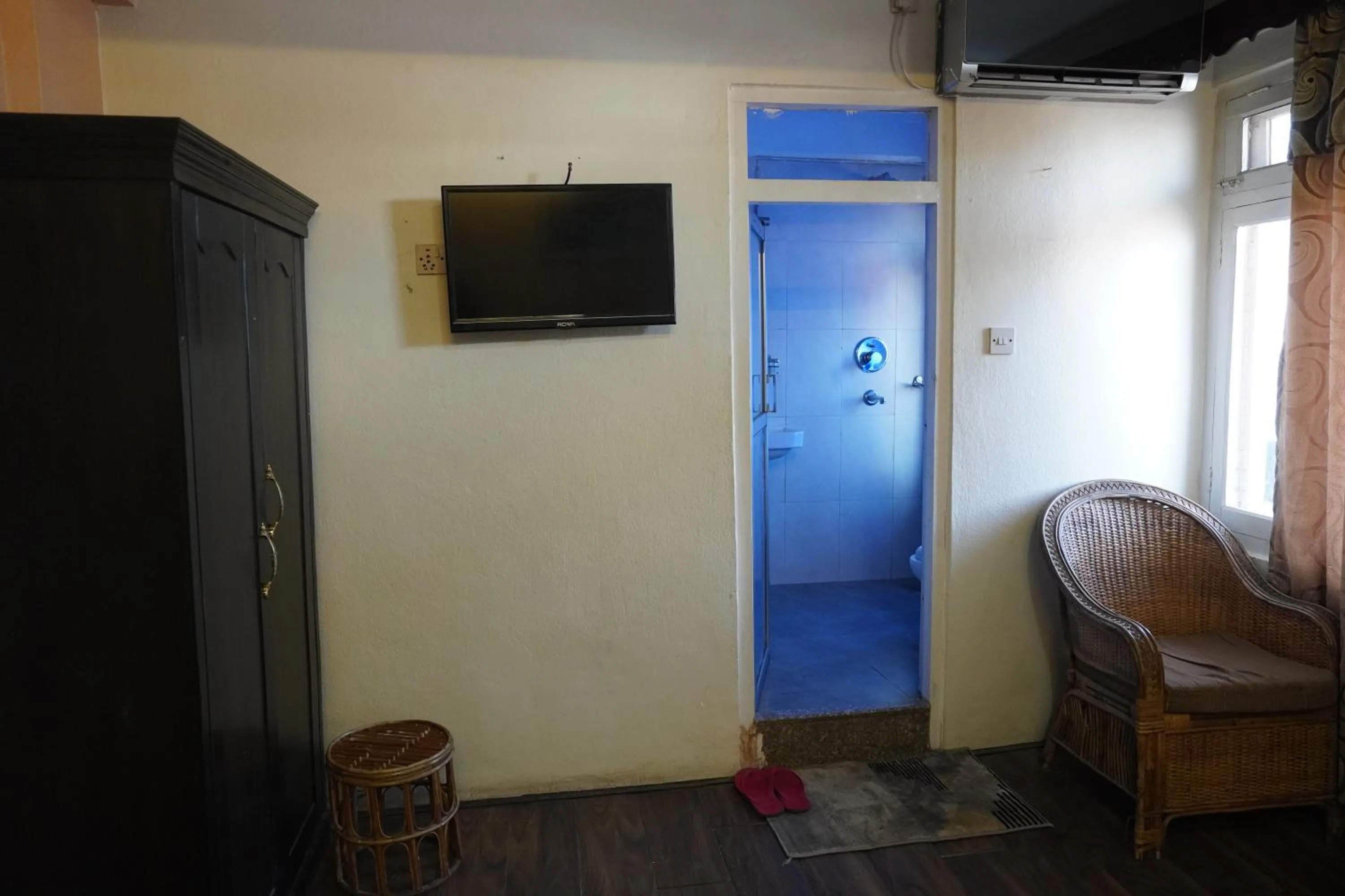 Bedroom in Hotel Travelers Home