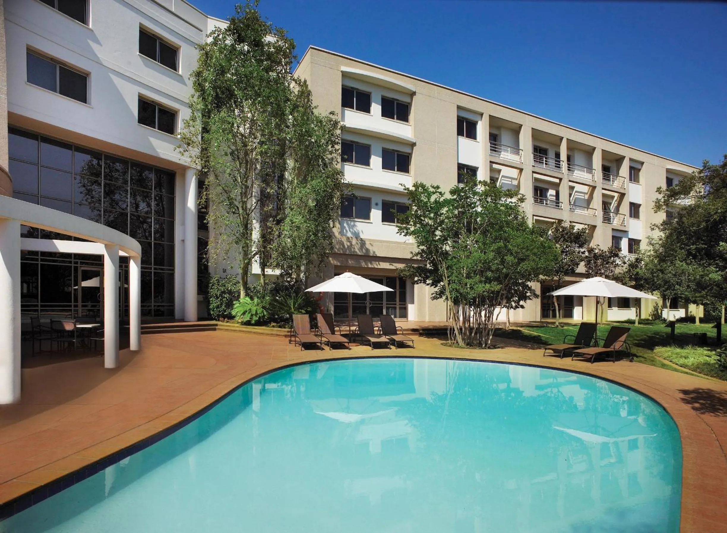 Property building in Garden Court Eastgate