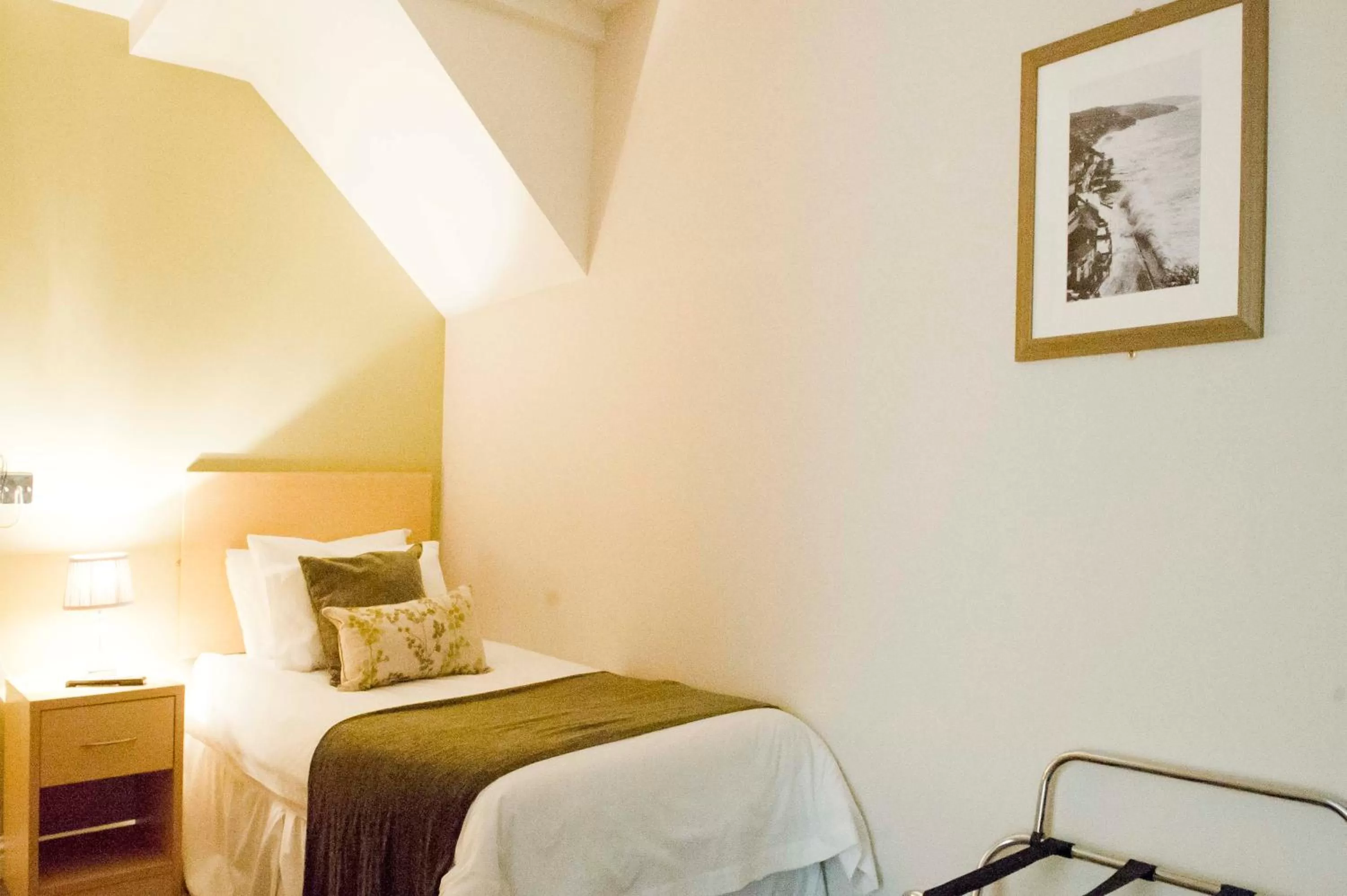 Rose and Crown Hotel