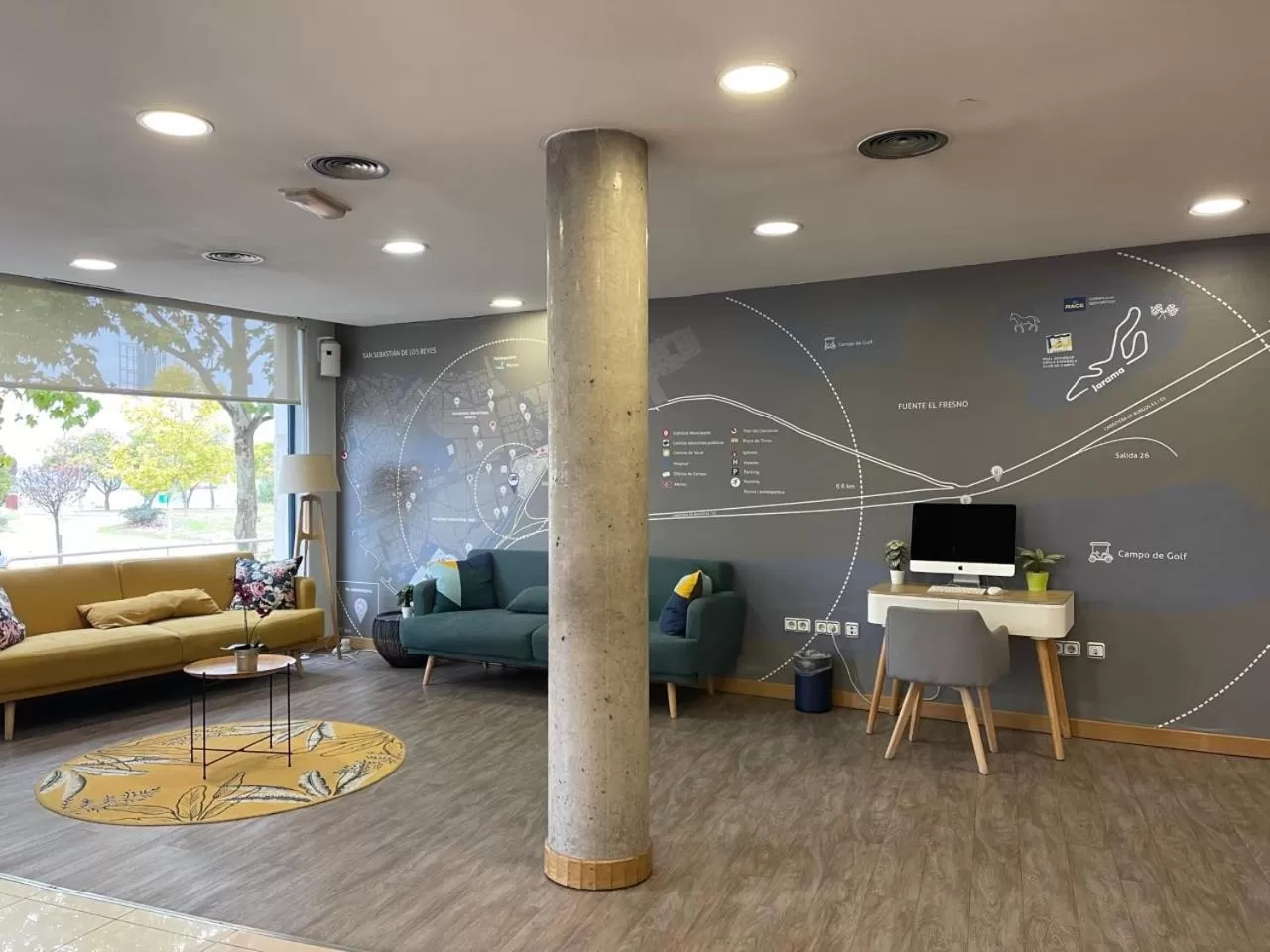 Lobby or reception in Holiday Inn Express San Sebastian de los Reyes by IHG