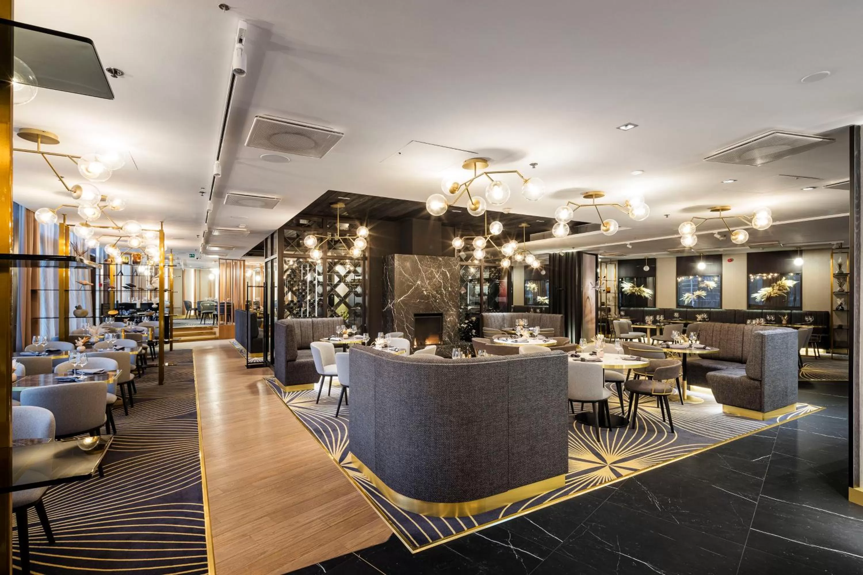 Restaurant/places to eat in Crowne Plaza Helsinki - Hesperia by IHG
