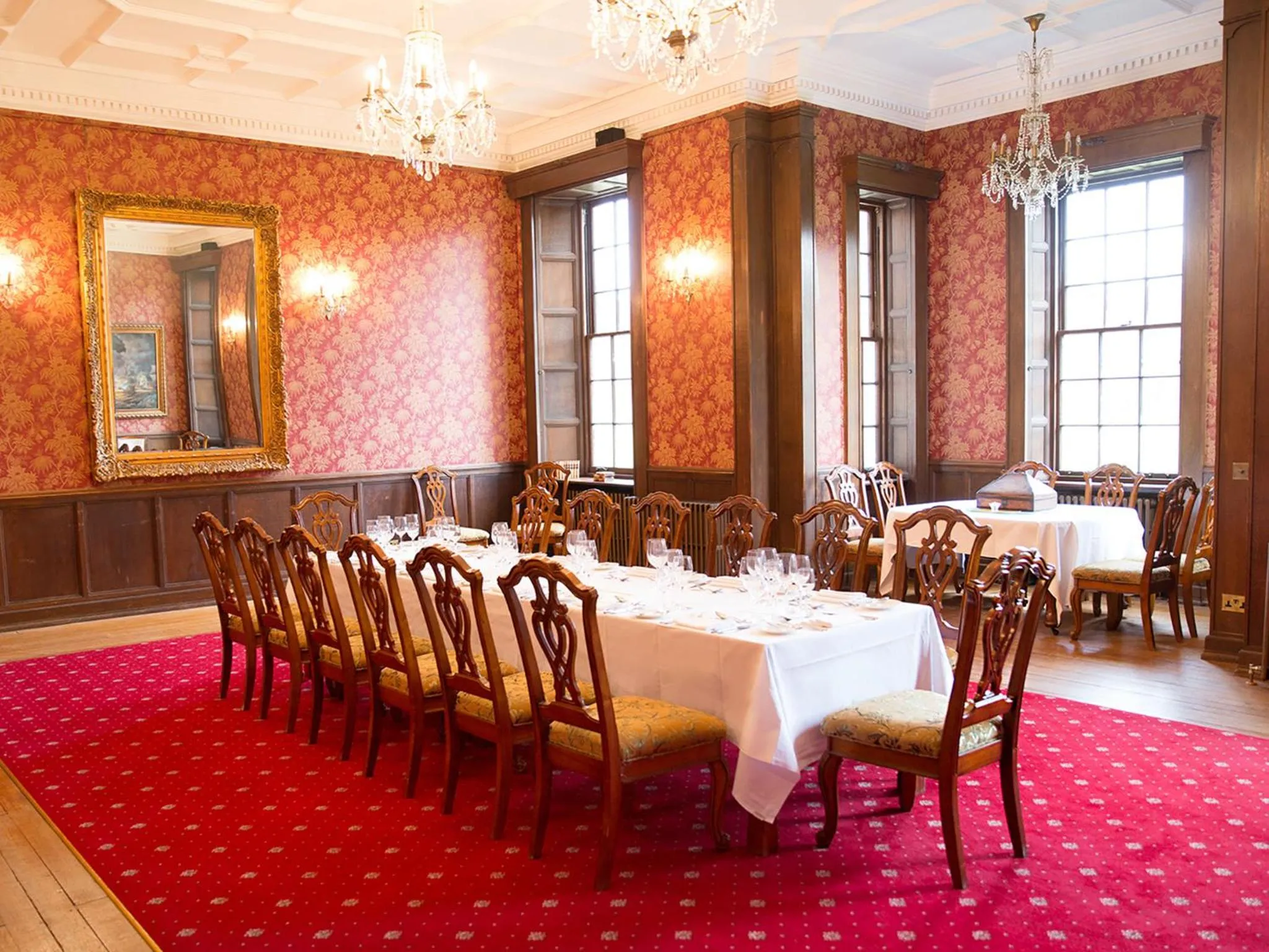 Restaurant/places to eat in Carberry Tower Mansion House and Estate
