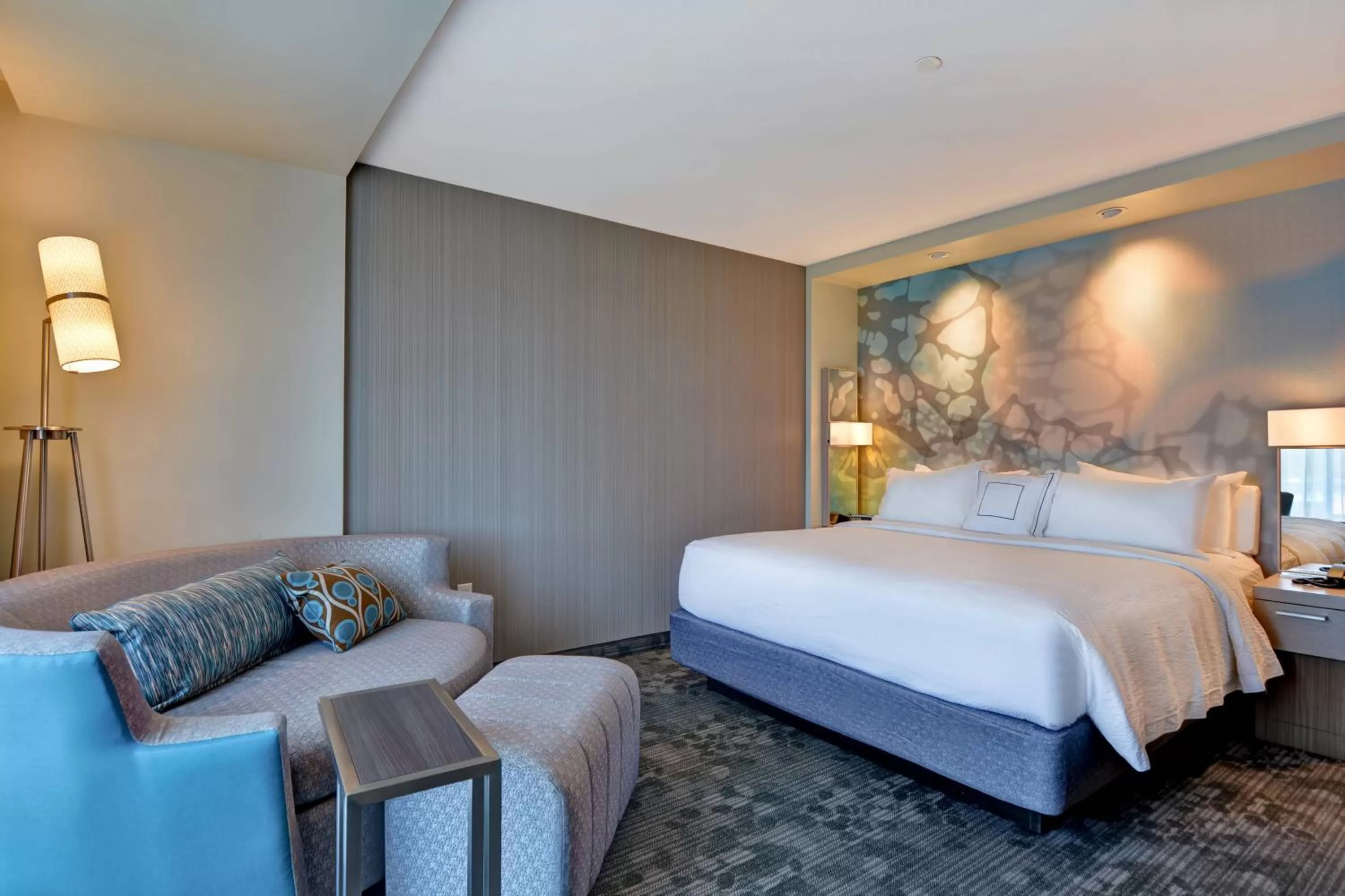 King Room with Sofa Bed - Hearing Accessible in Courtyard by Marriott Bentonville Rogers Promenade