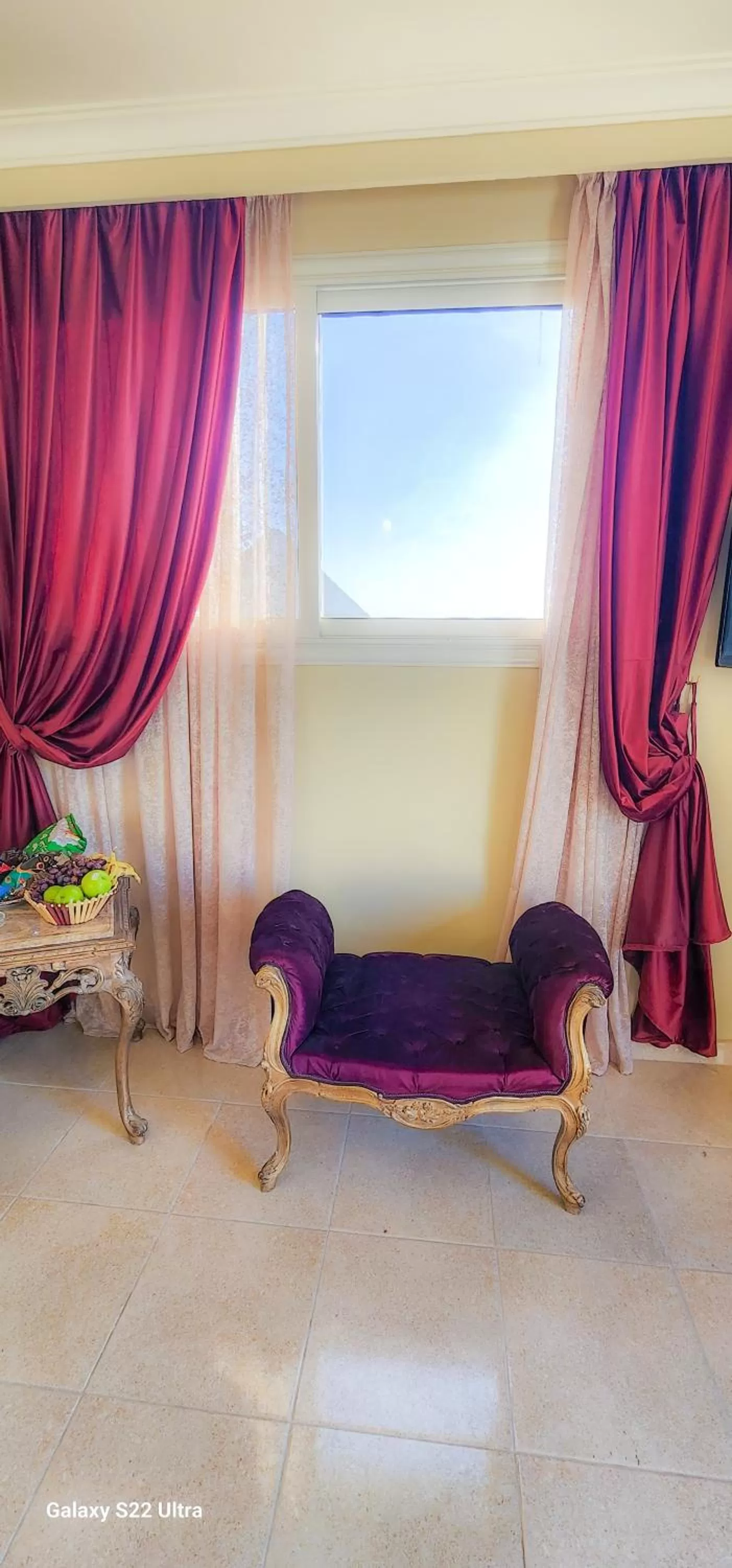 Living room, Bed in King Cheops Inn - Pyramid View