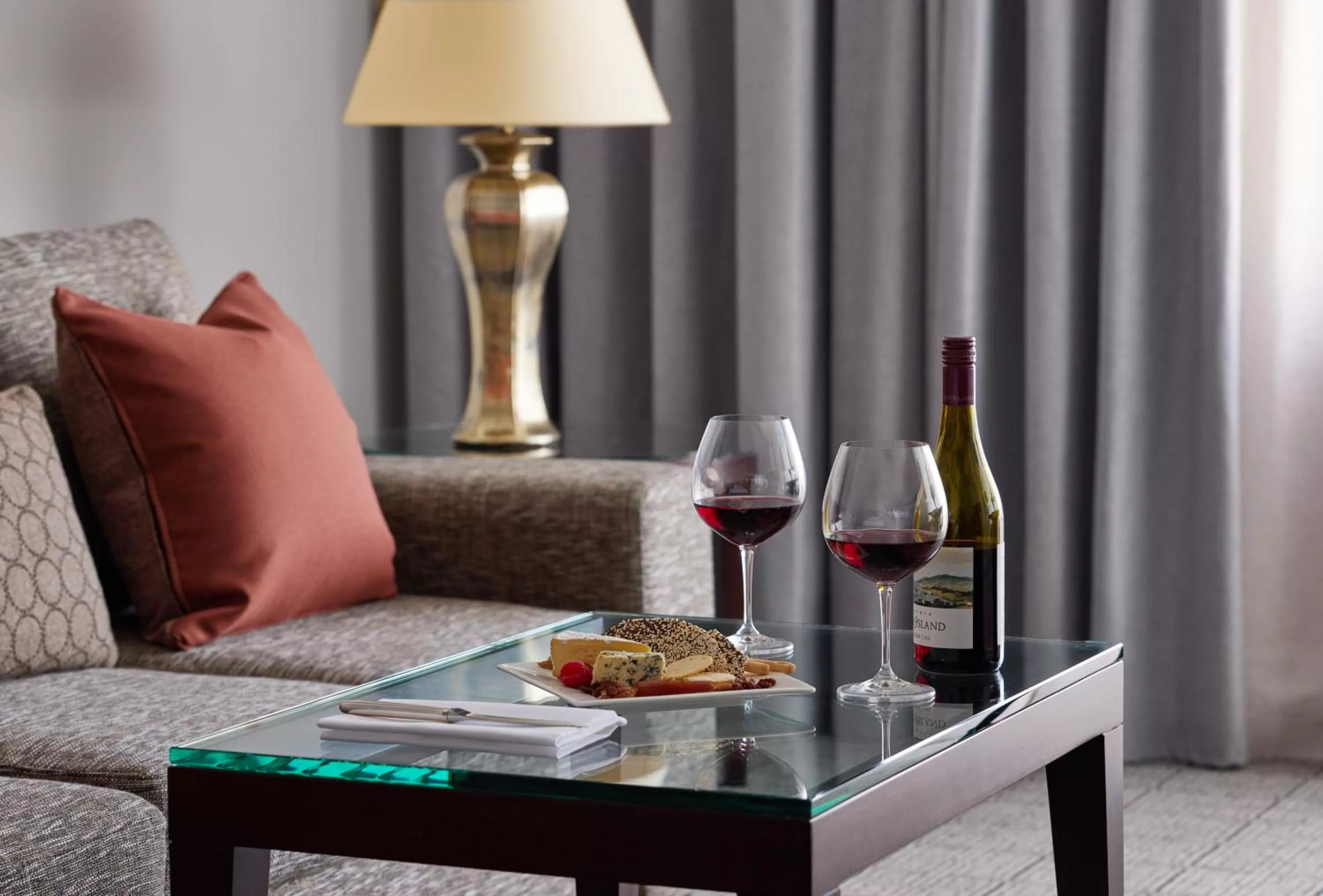 Seating area in Hyatt Hotel Canberra - A Park Hyatt Hotel