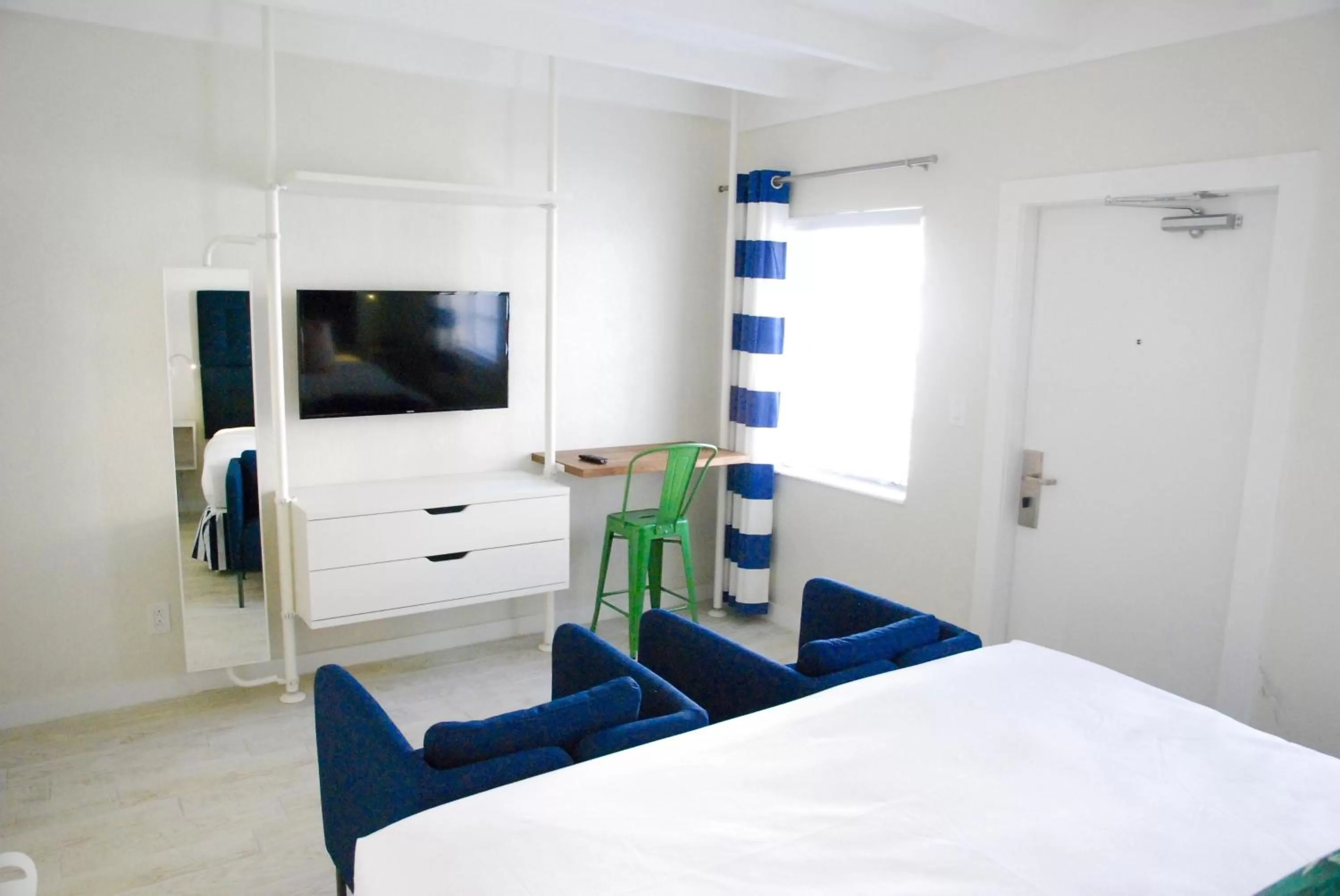 Photo of the whole room in Fortuna