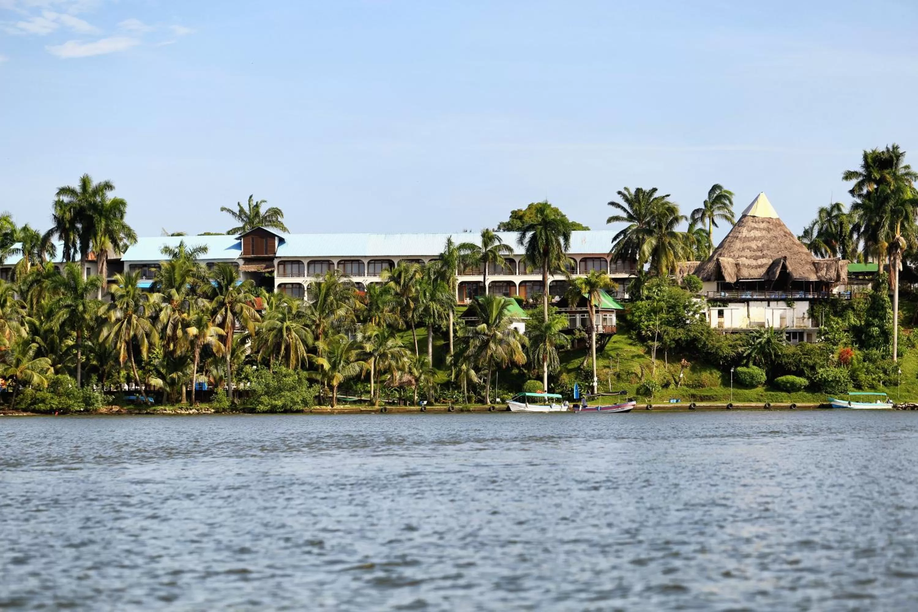 Property building in Villa Caribe