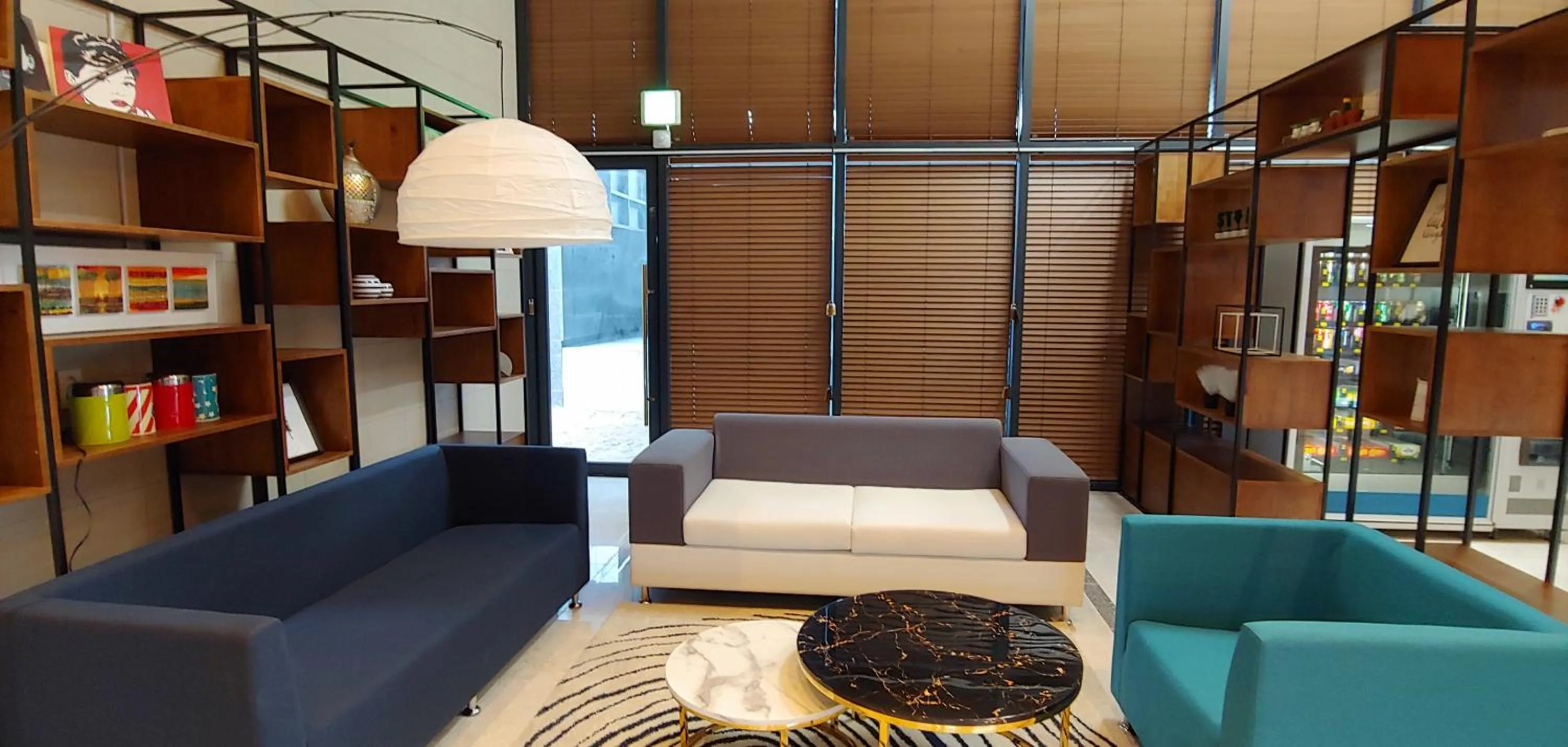 Western Bay Marina Hotel