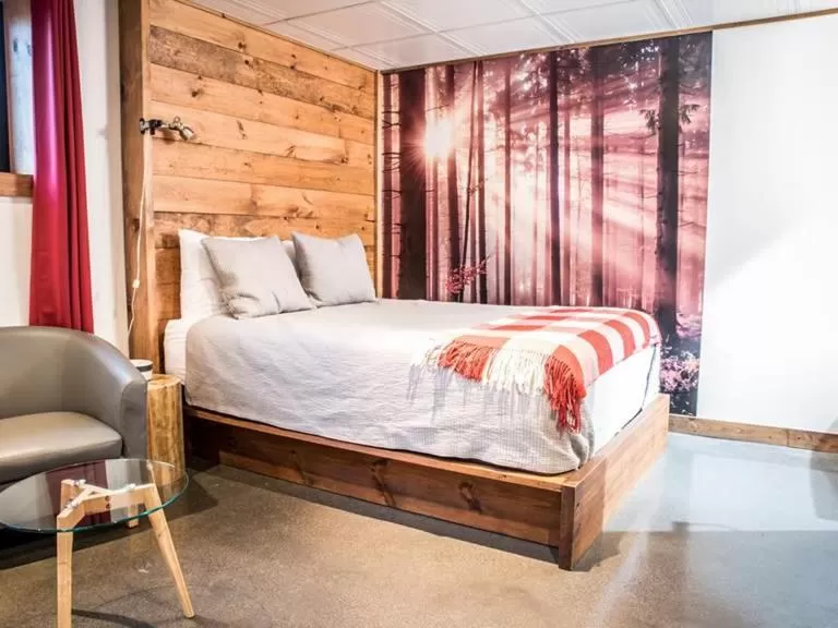 Bedroom, Bed in Gîte du Haut des Arbres