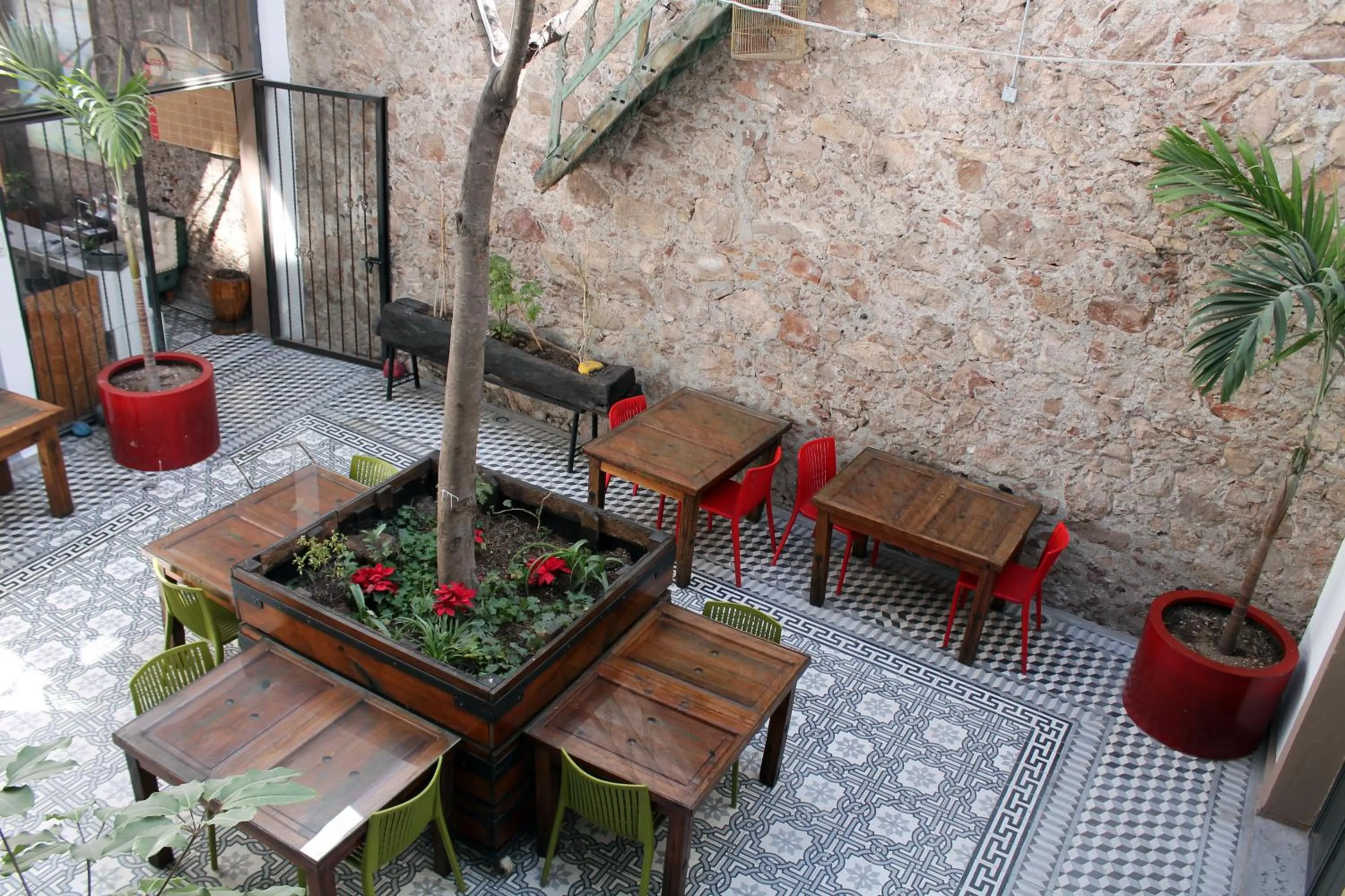 Patio in Kuku Ruku Hotel
