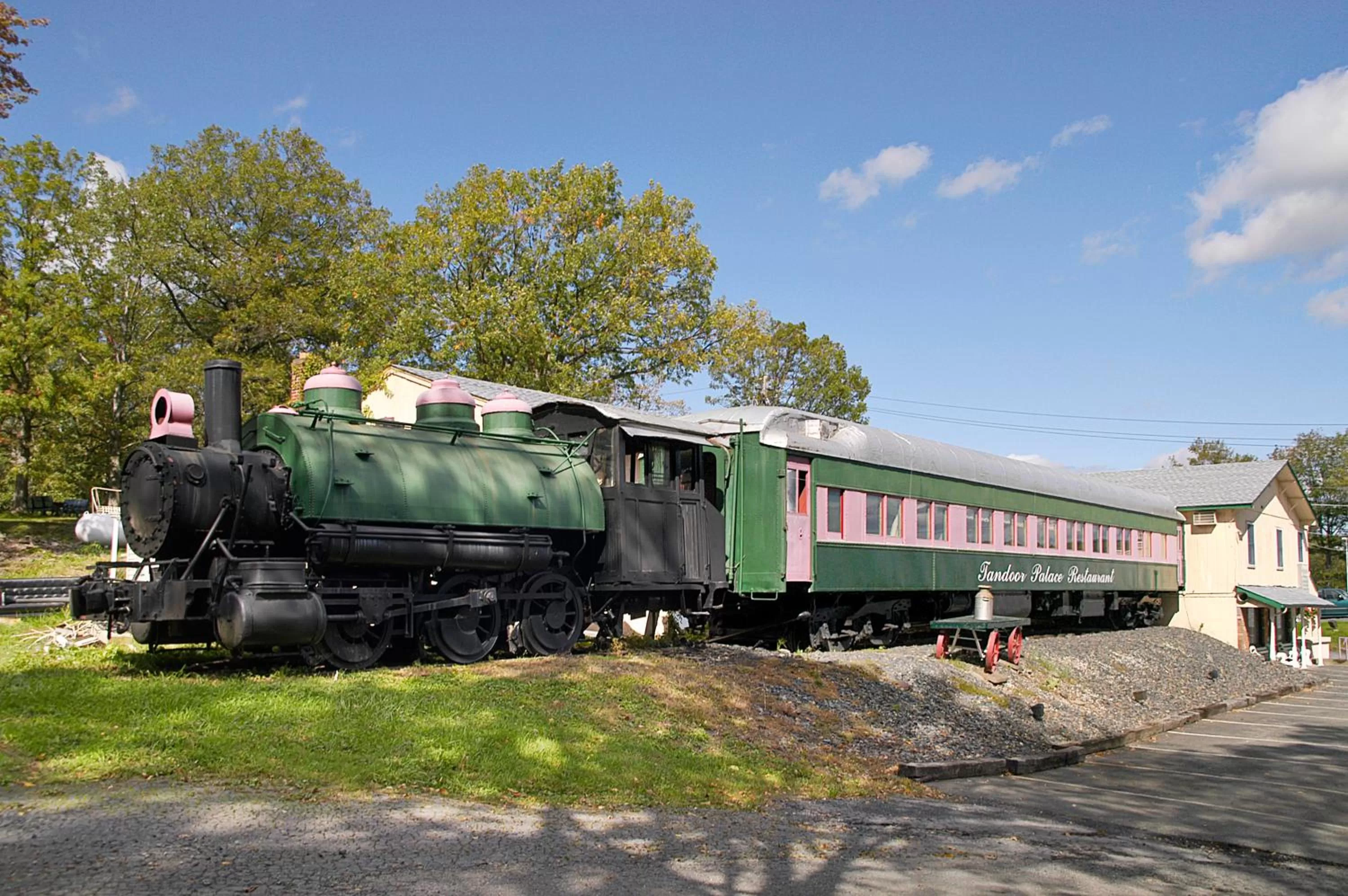Area and facilities in Days Inn by Wyndham Tannersville