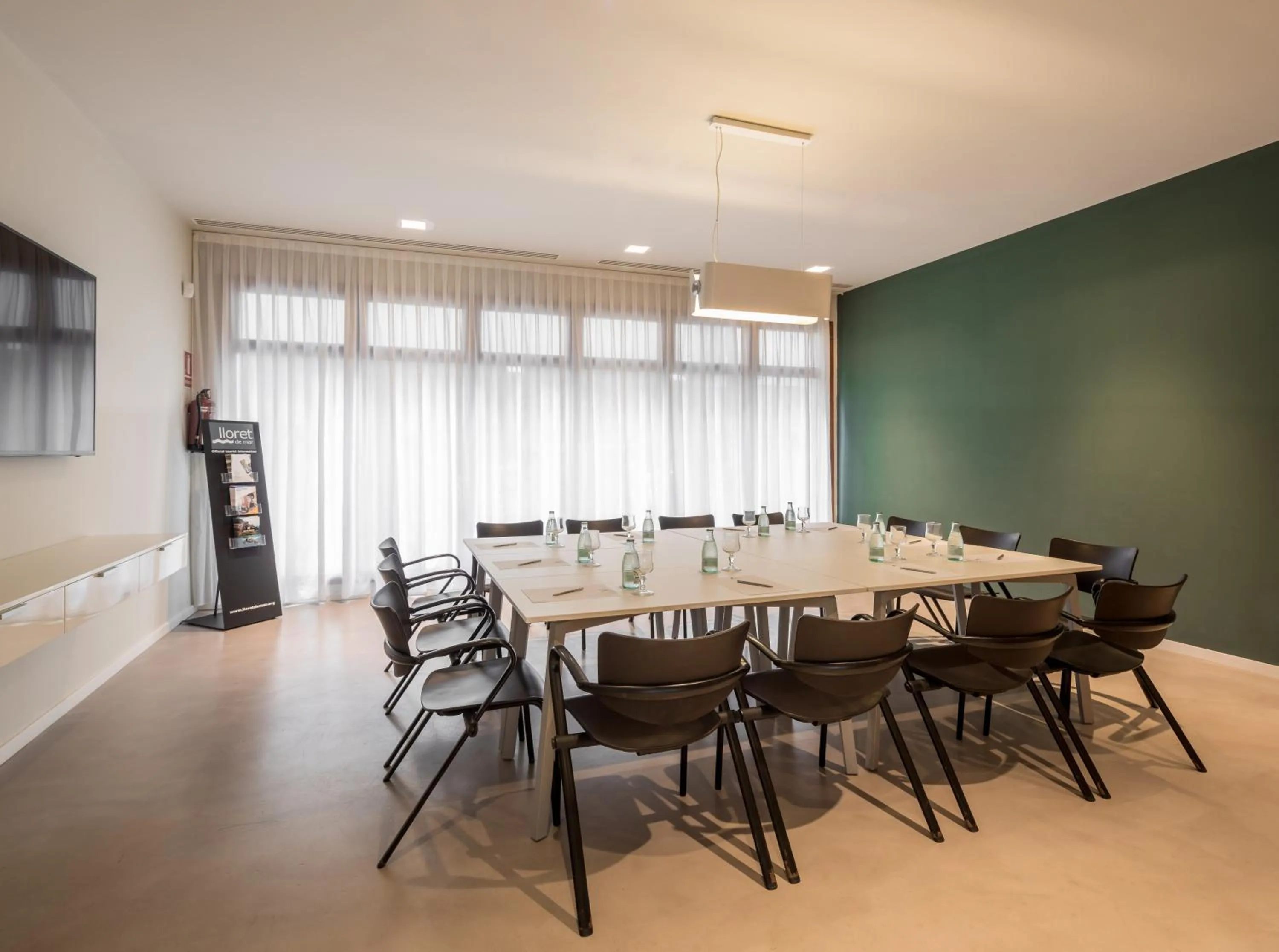 Meeting/conference room in AQUA Hotel Bertran Park