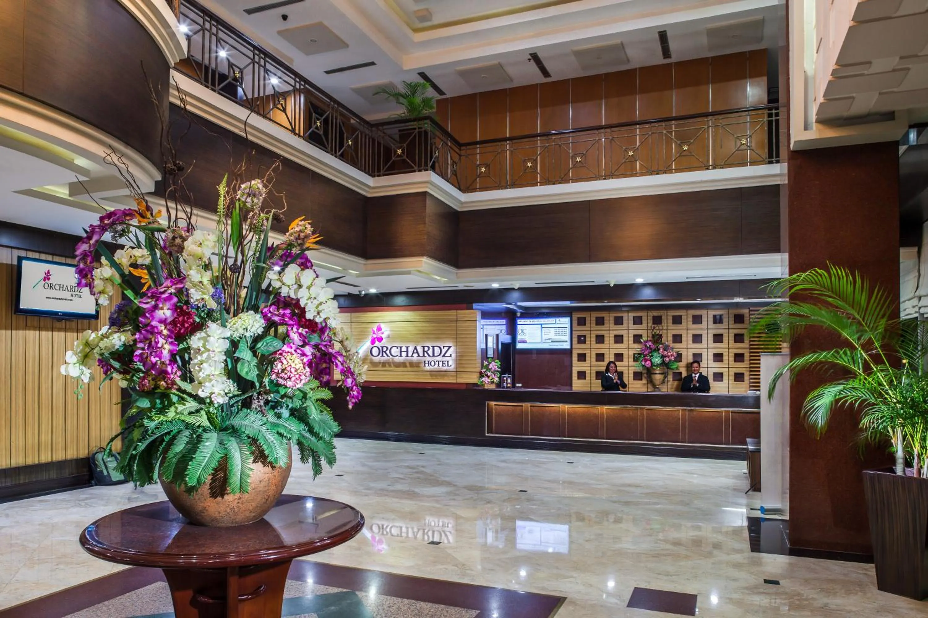 Facade/entrance in Orchardz Jayakarta