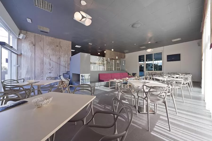 Lounge or bar in Bit Center Hotel