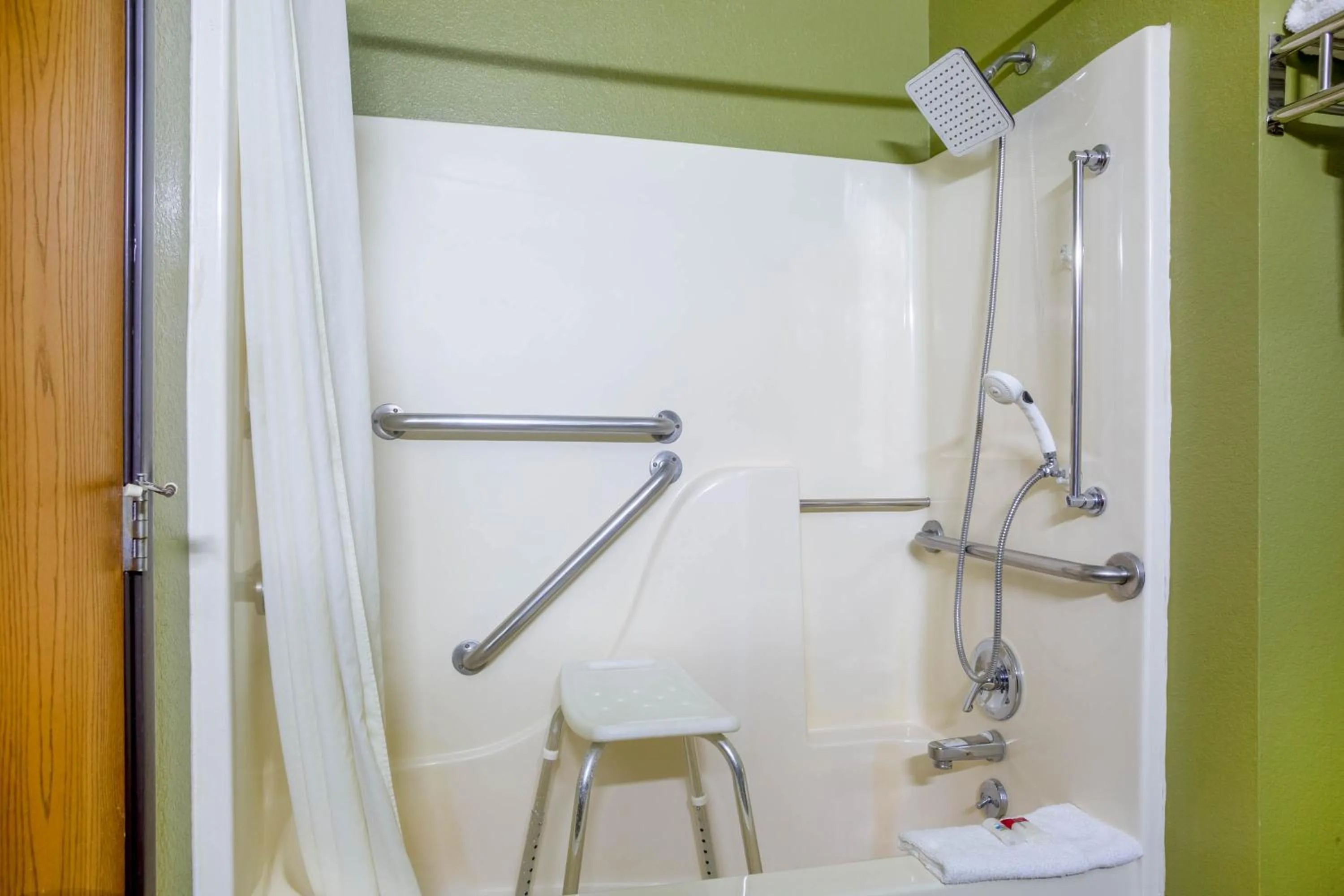 Super 8 by Wyndham El Dorado