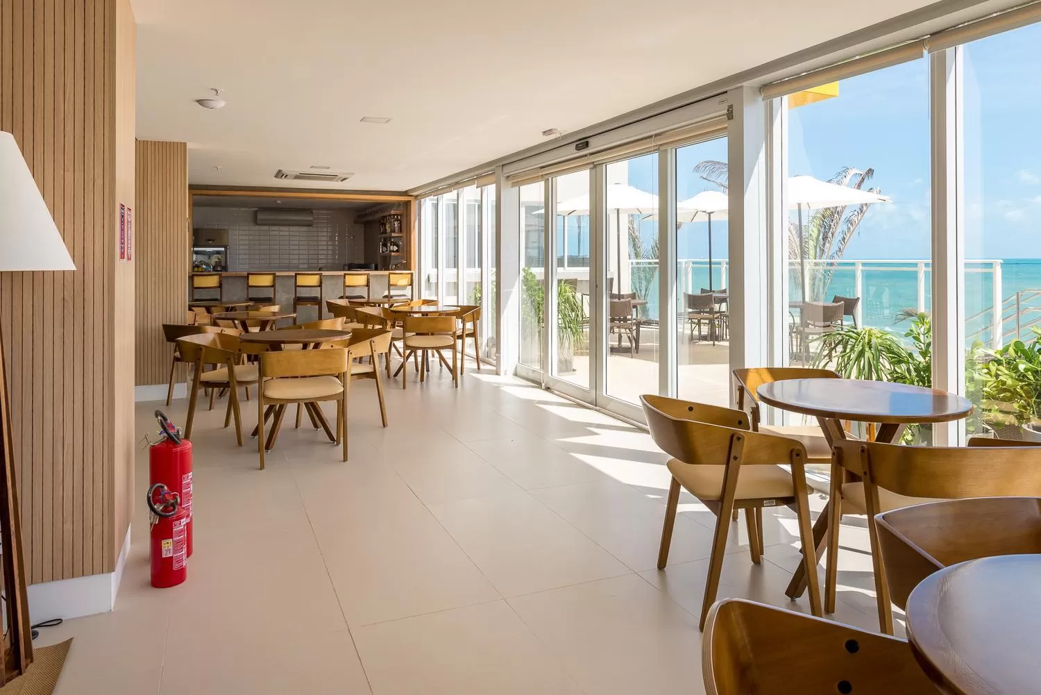 Lounge or bar in Hotel Senac Barreira Roxa