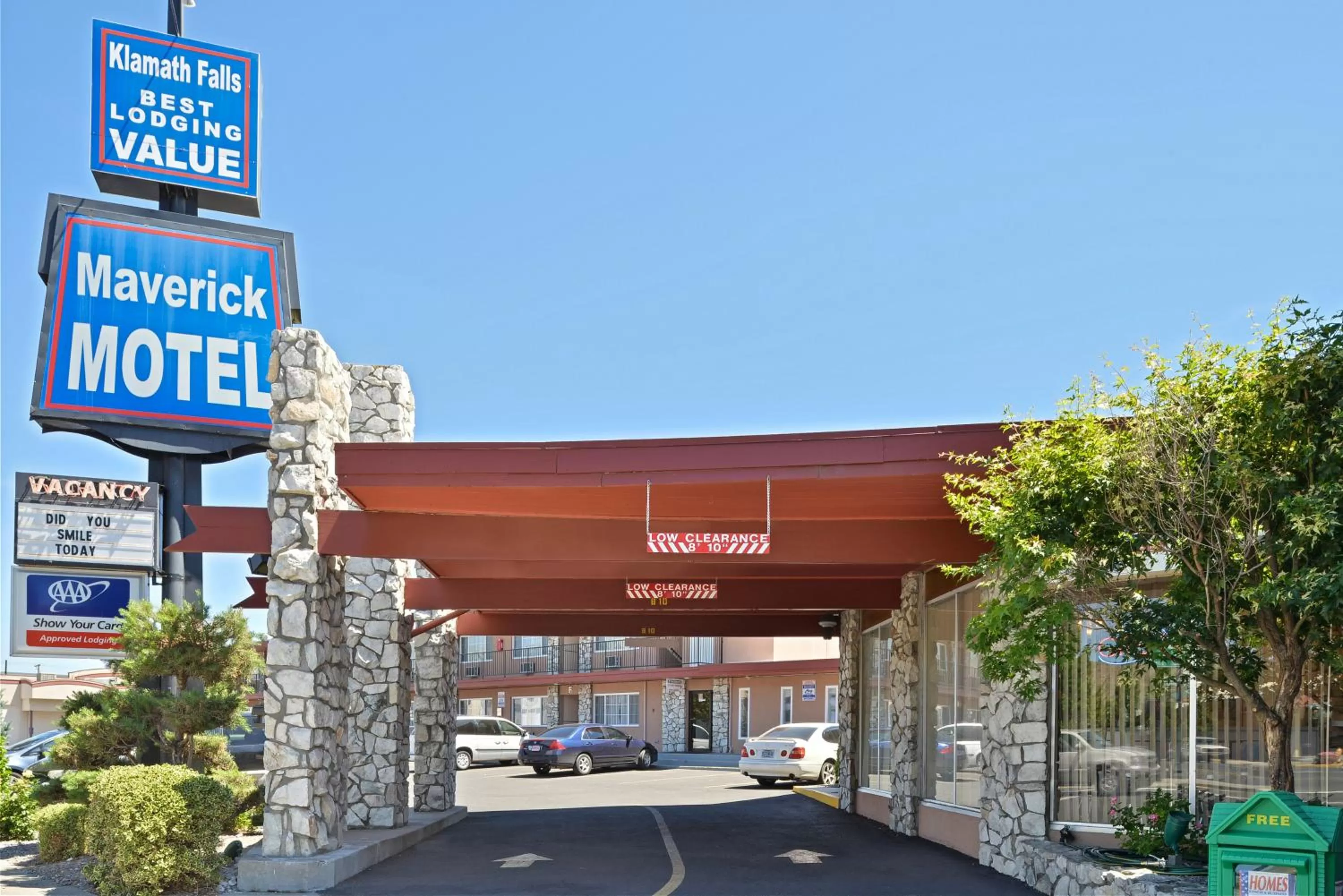 Day in The Maverick Motel, Main Street USA Collection by PNW Hospitality