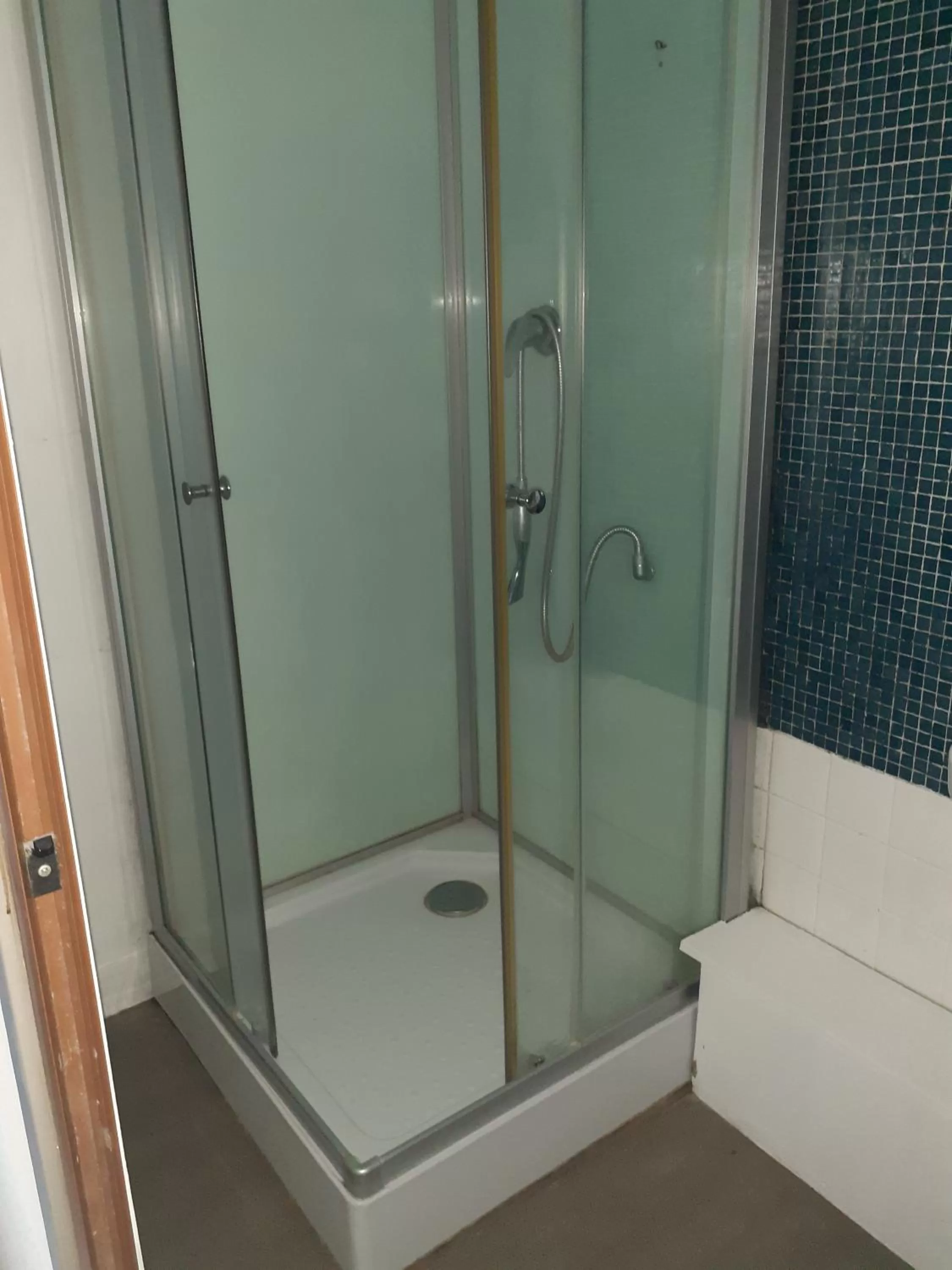 Bathroom in Hotel du chateau blanc