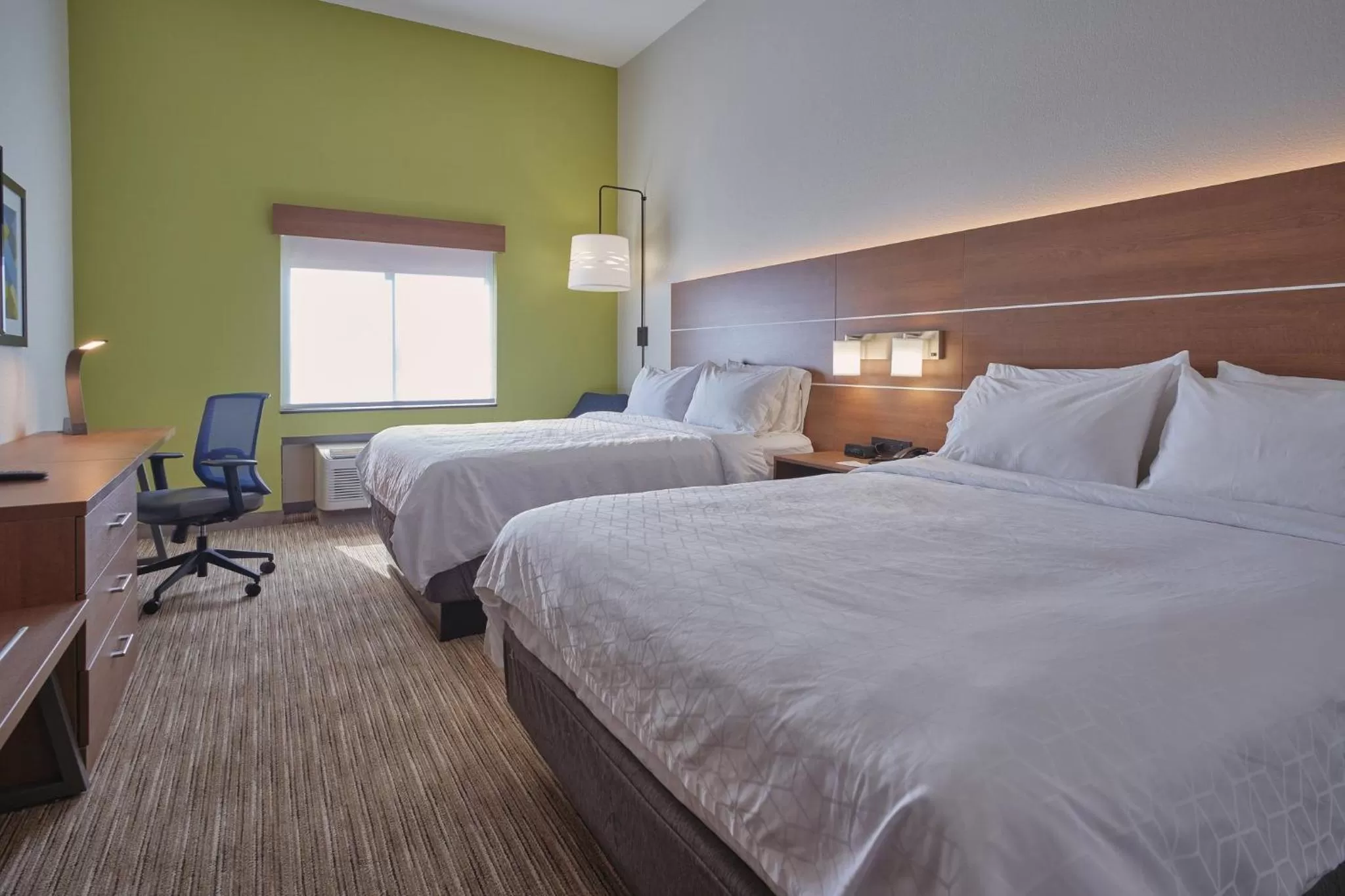 Photo of the whole room in Holiday Inn Express Hotel and Suites Akron South-Airport Area by IHG