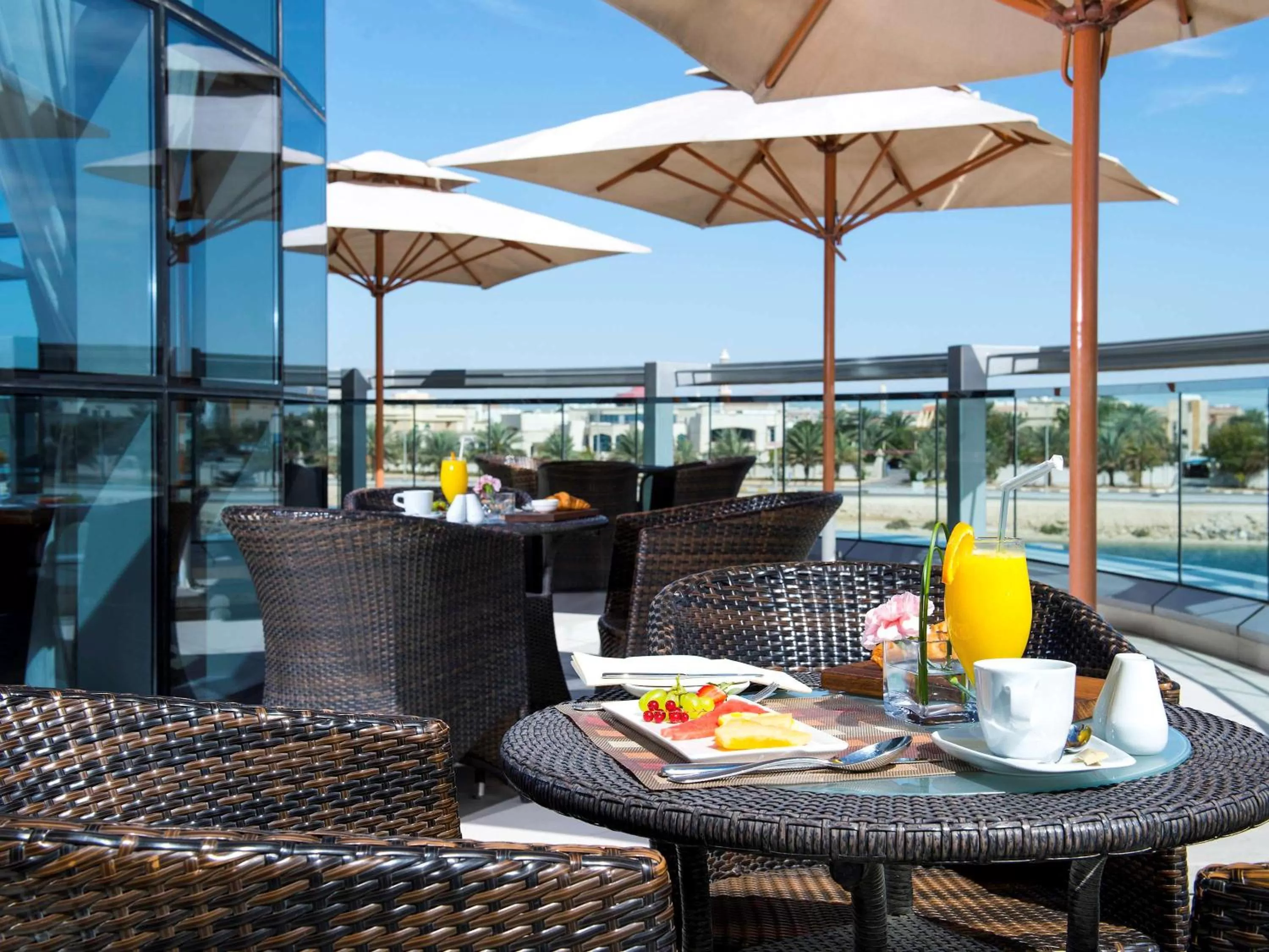 Restaurant/places to eat in Novotel Abu Dhabi Gate