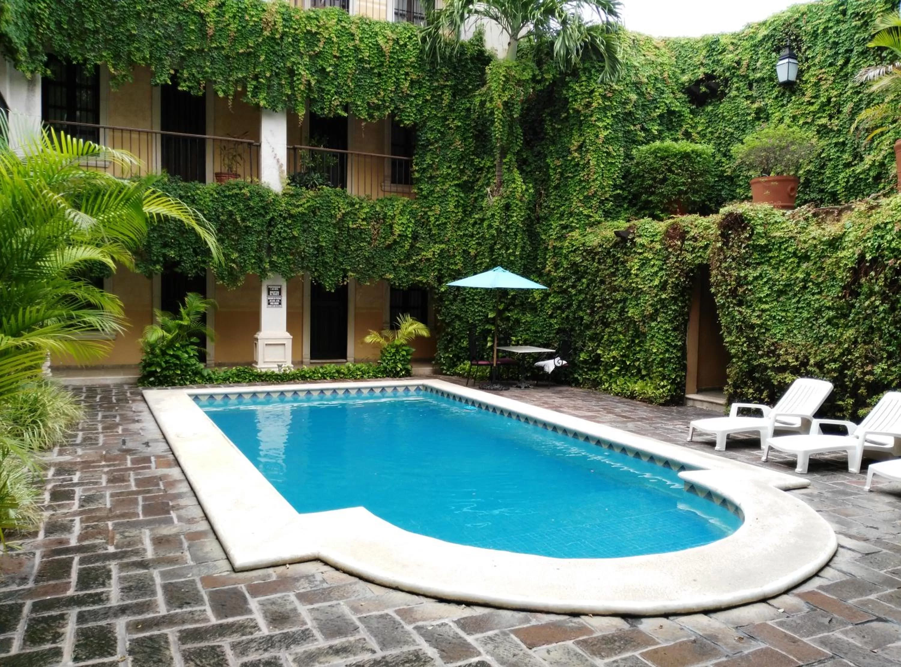 Swimming pool in Hotel Boutique La Mision De Fray Diego