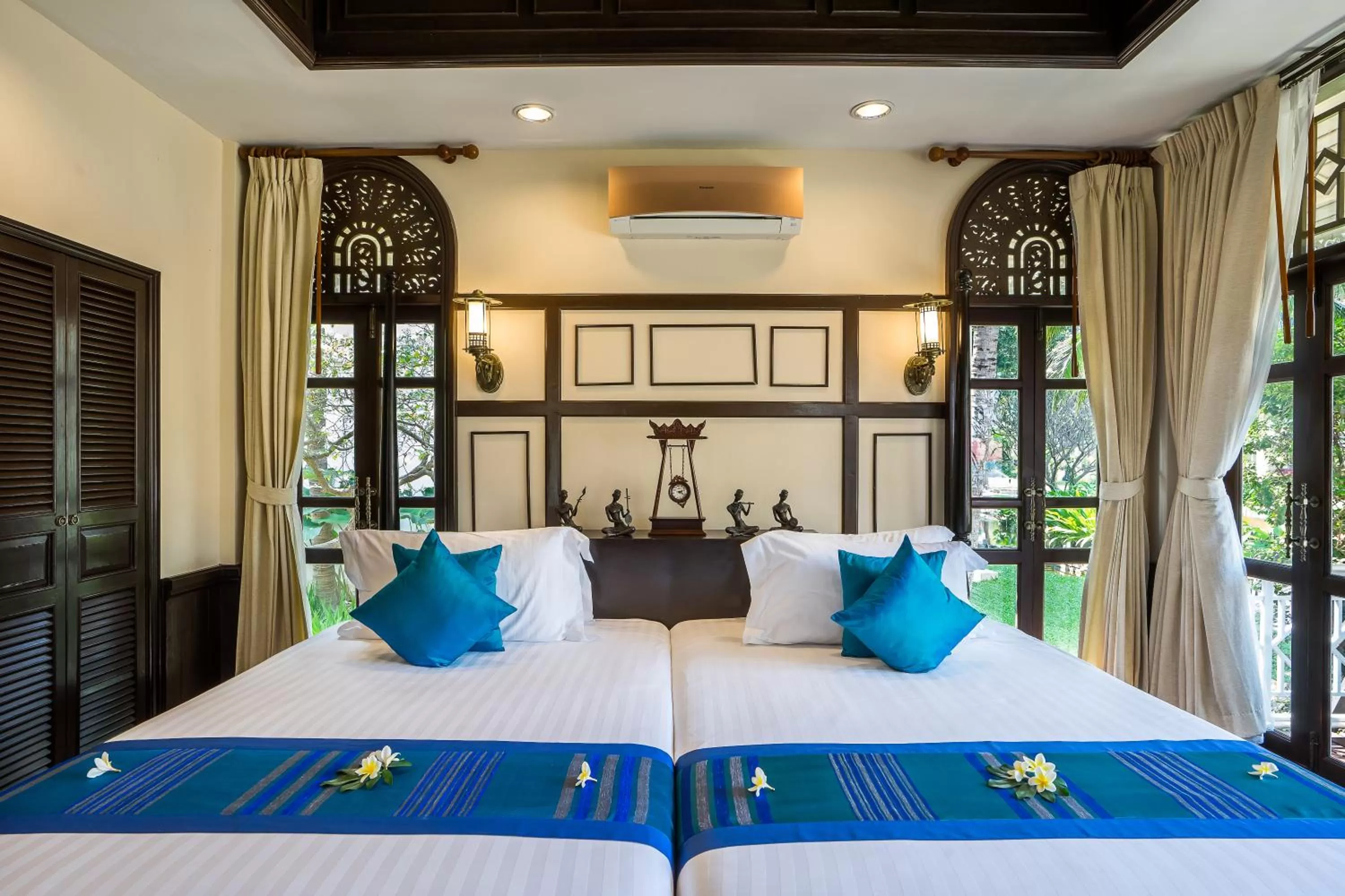 Bedroom, Bed in Wora Bura Hua Hin Resort & Spa