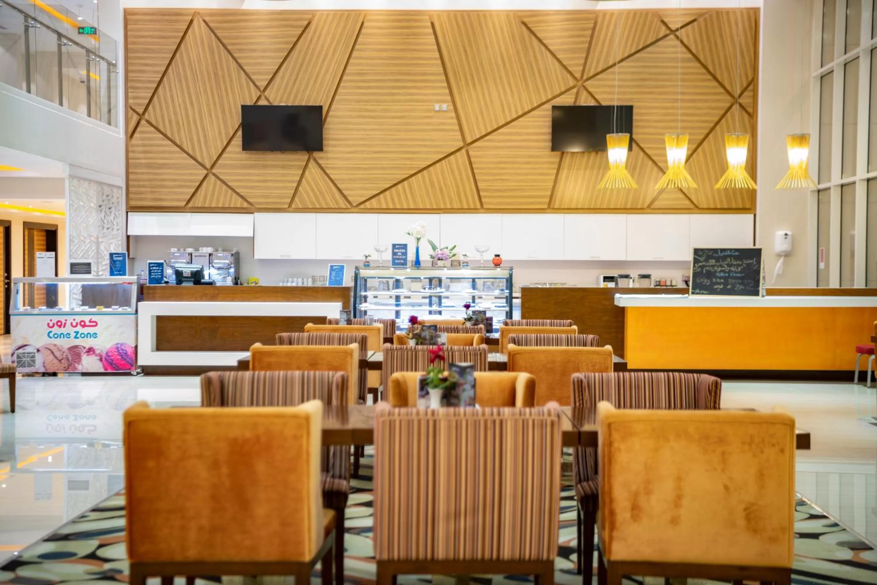 Lounge or bar in Radisson Blu Resort Jizan