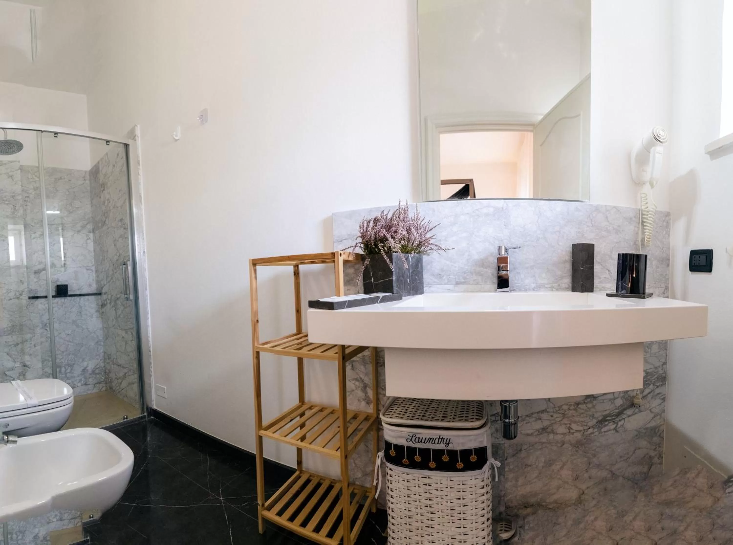 Le Stanze Di Brando E Nico