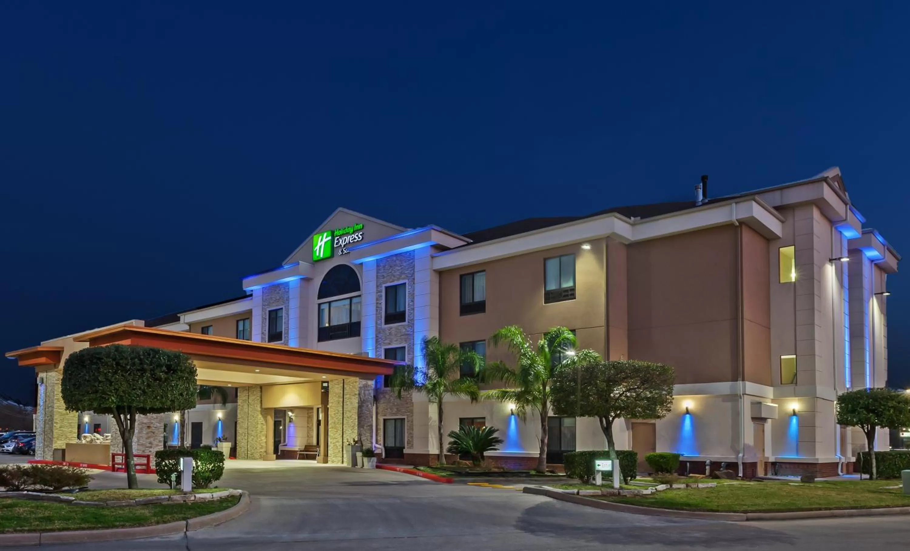 Property building in Holiday Inn Express & Suites Houston East by IHG