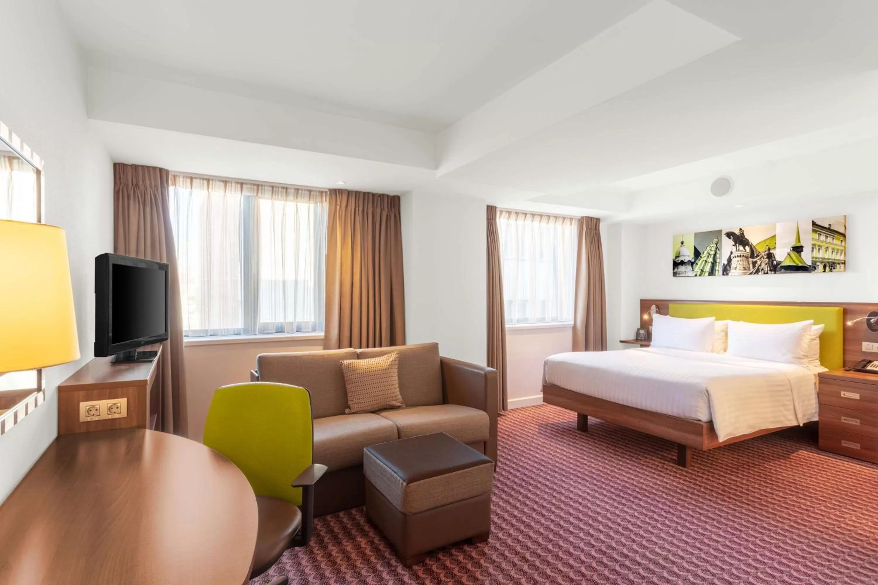 Bedroom, Bed in Hampton by Hilton Cluj-Napoca