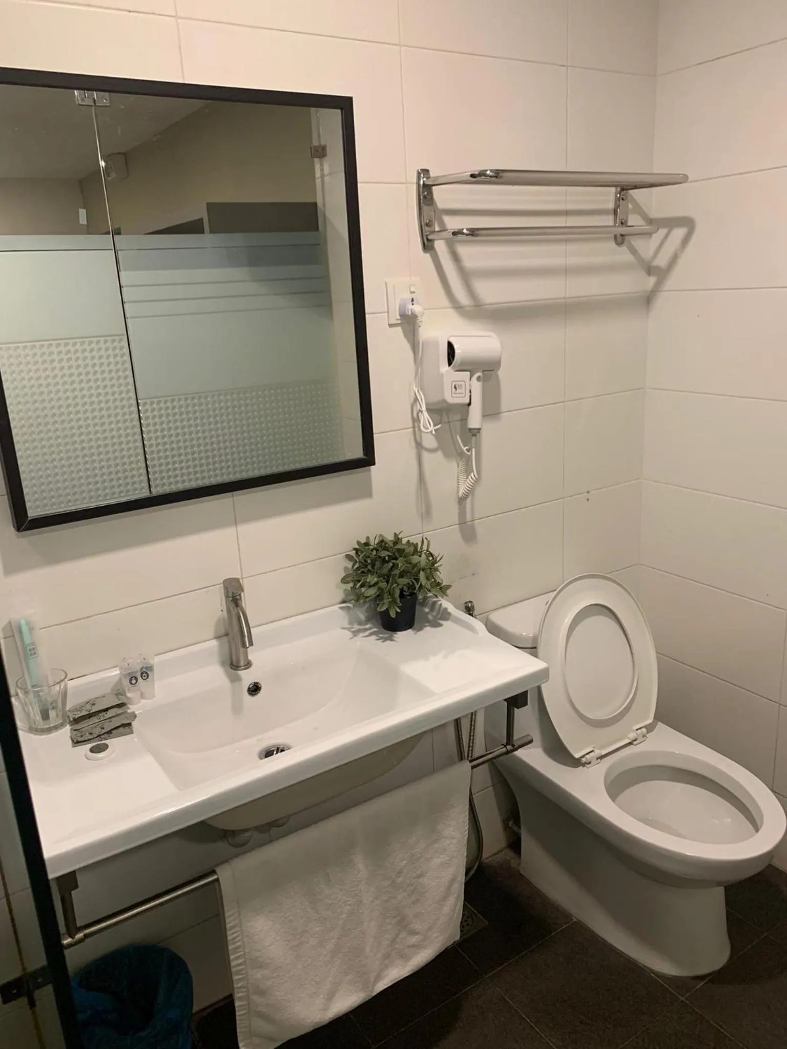 Photo of the whole room in I Garden Hotel