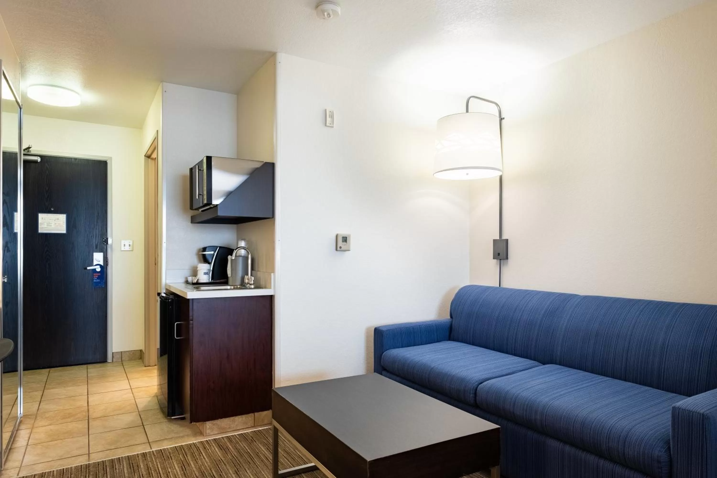 Photo of the whole room in Holiday Inn Express Hotel & Suites Evanston by IHG